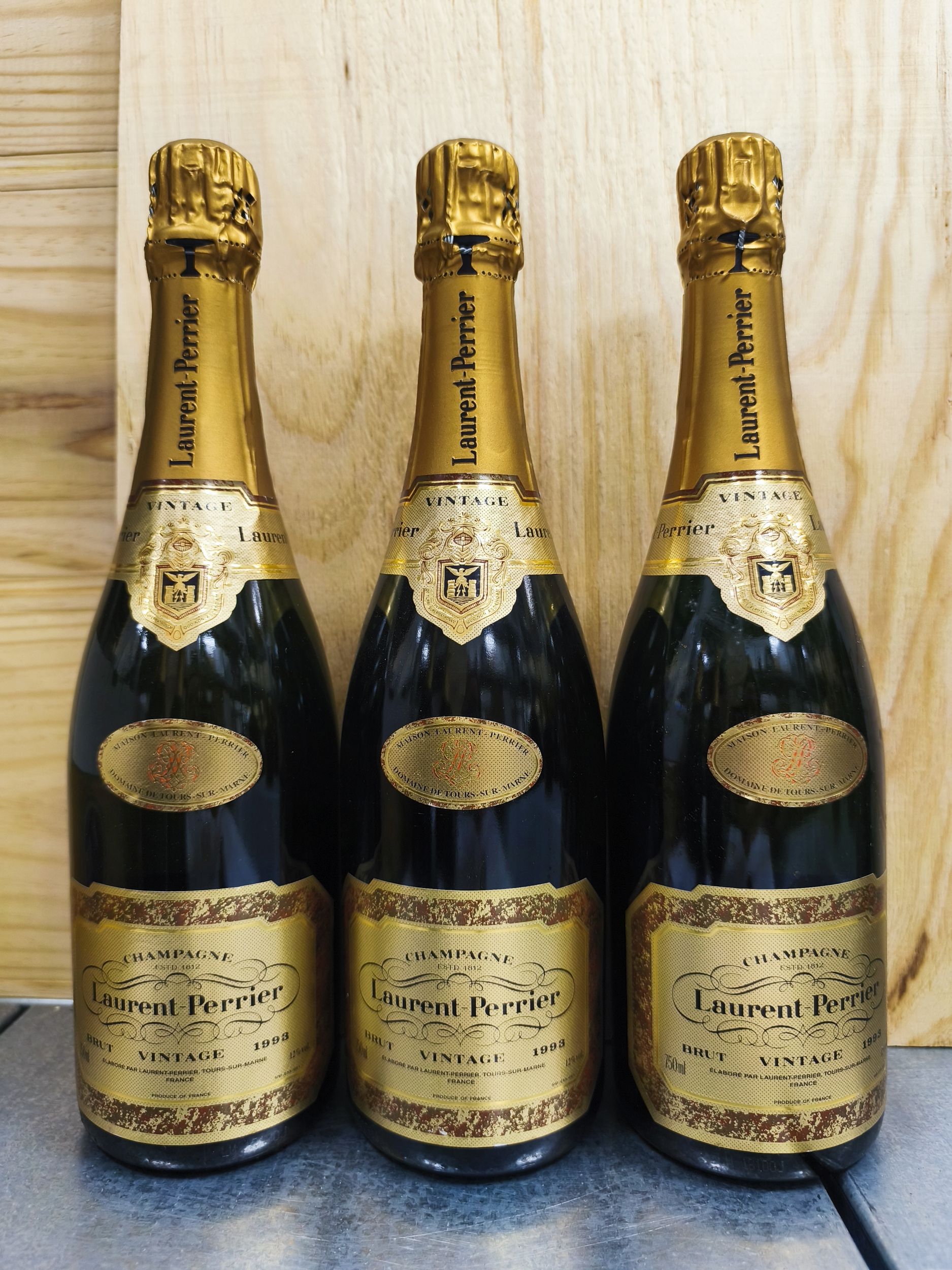 1  bouteille  CHAMPAGNE  