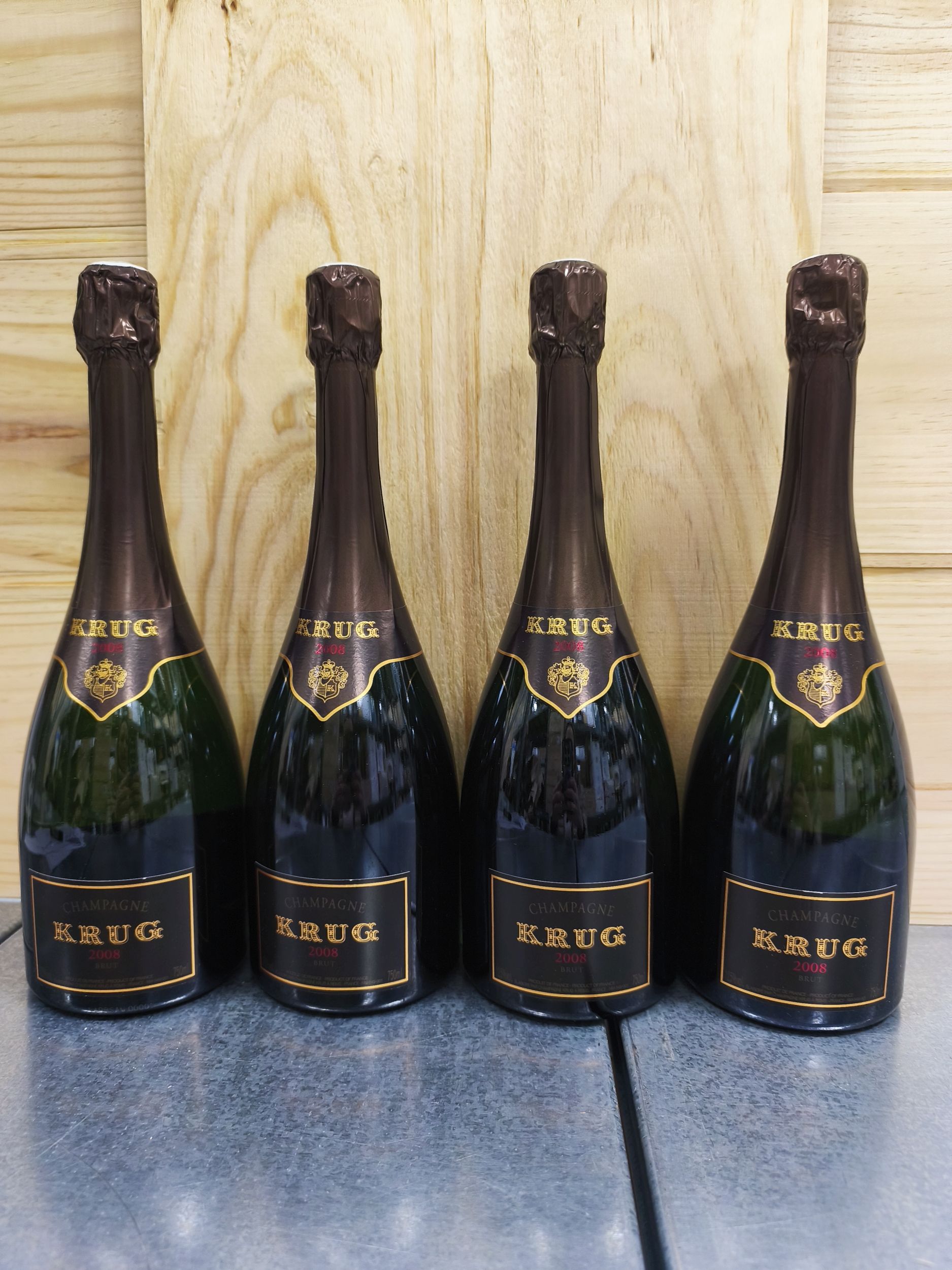 1  bouteille  PETRUS,:  | H&ocirc;tel Des Ventes de Monte-Carlo