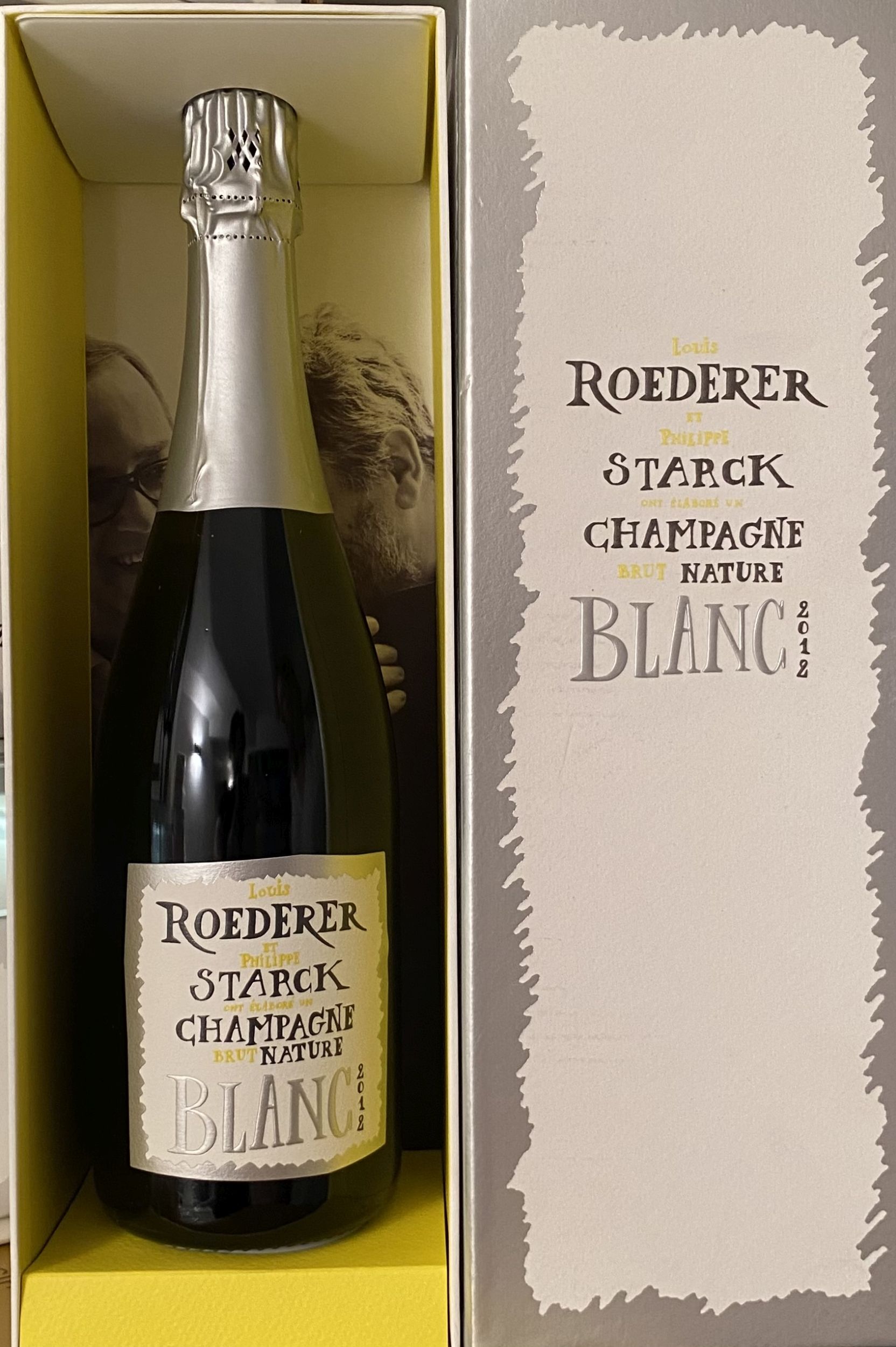 1 bouteille CHAMPAGNE :  | H&ocirc;tel Des Ventes de Monte-Carlo