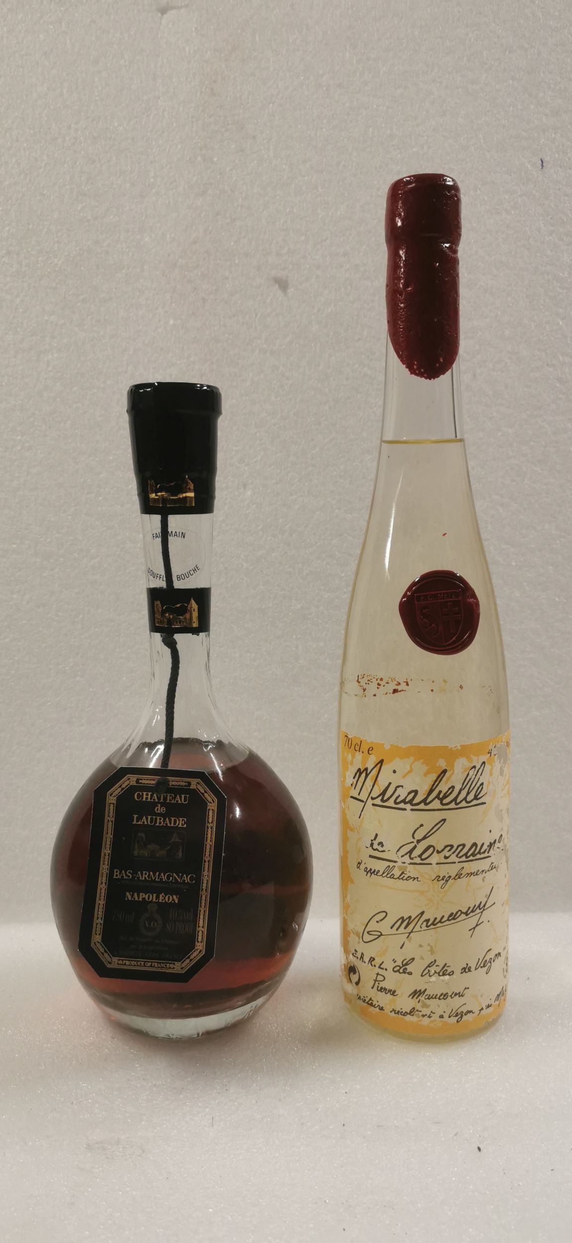 4 bouteilles :  | H&ocirc;tel Des Ventes de Monte-Carlo