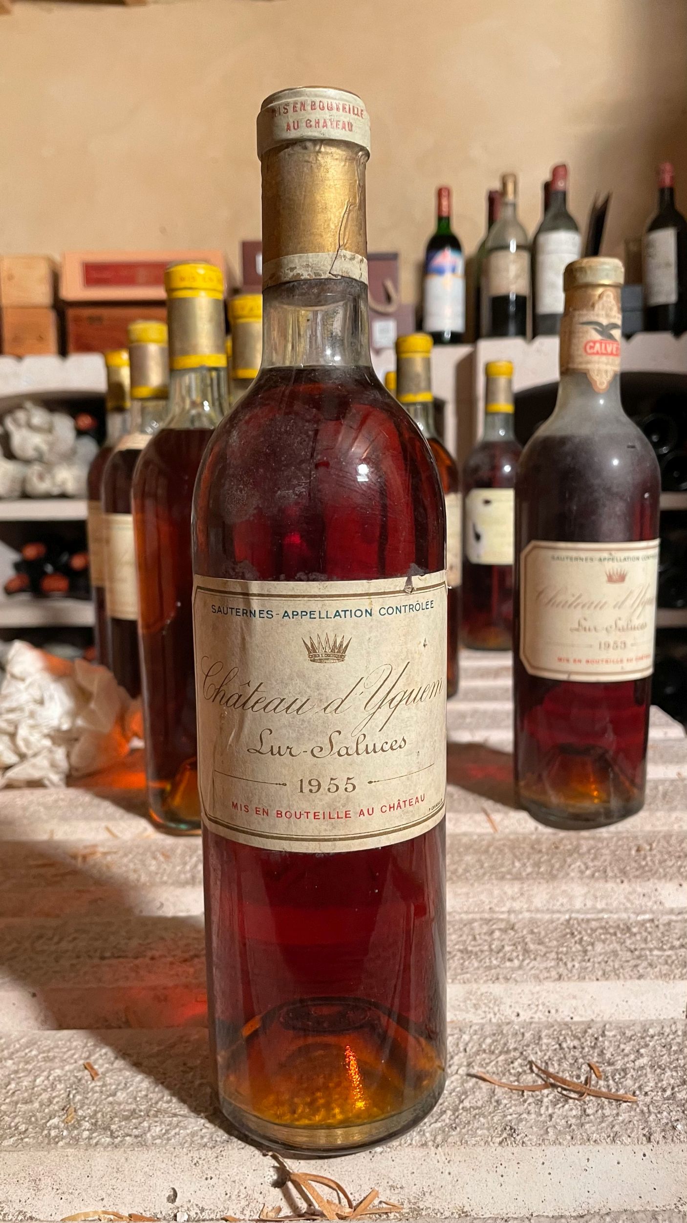4 bouteilles :  | H&ocirc;tel Des Ventes de Monte-Carlo