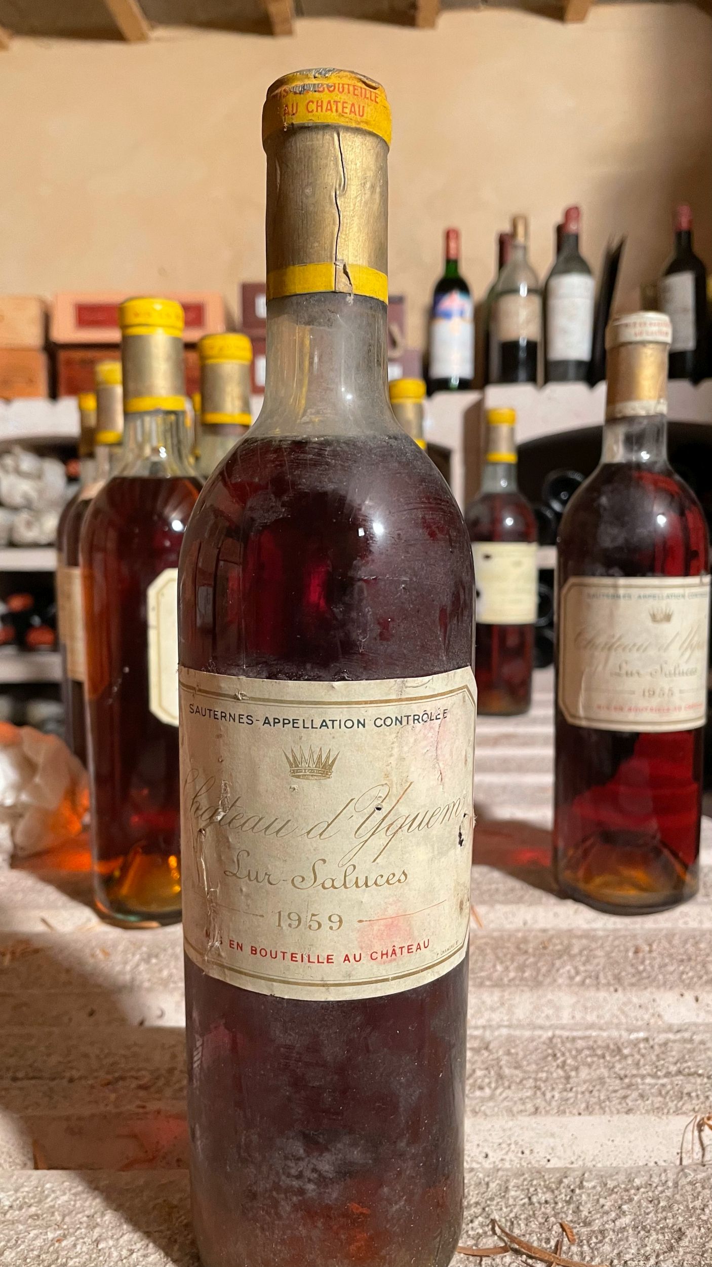 4 bouteilles :  | H&ocirc;tel Des Ventes de Monte-Carlo