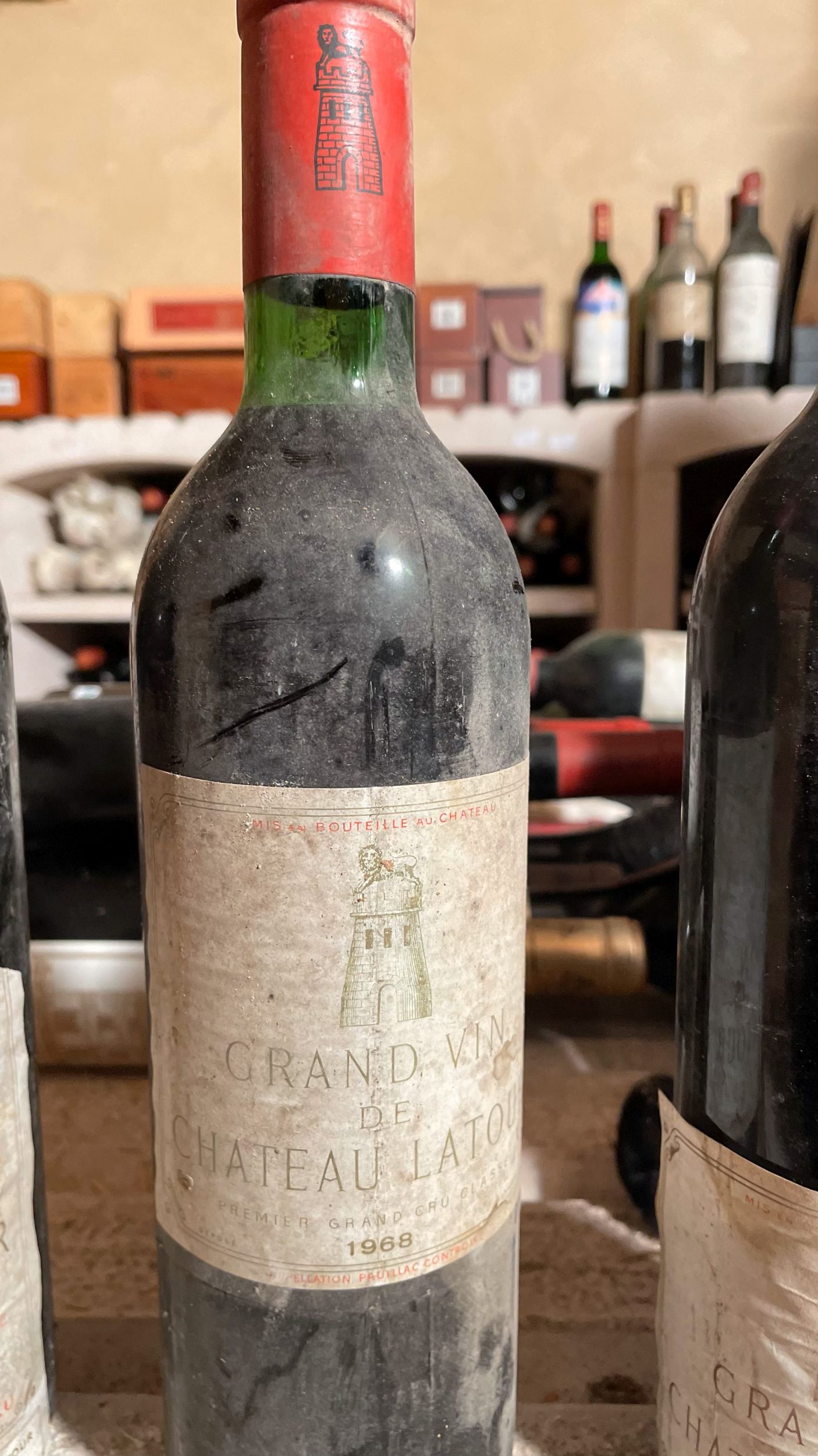 4 bouteilles :  | H&ocirc;tel Des Ventes de Monte-Carlo