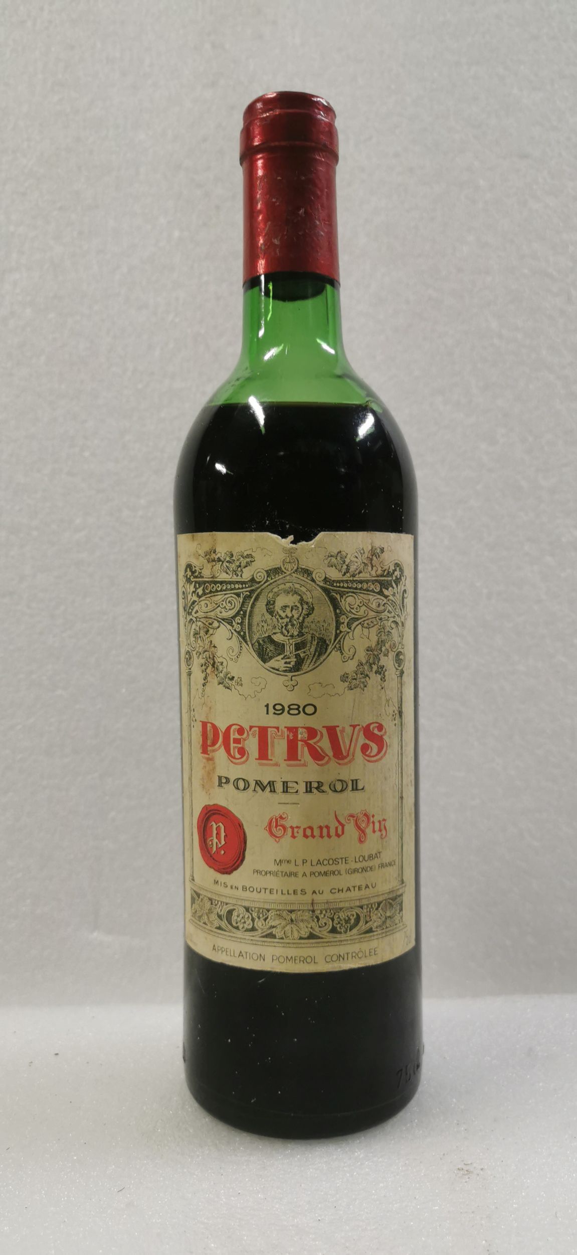 4 bouteilles :  | H&ocirc;tel Des Ventes de Monte-Carlo