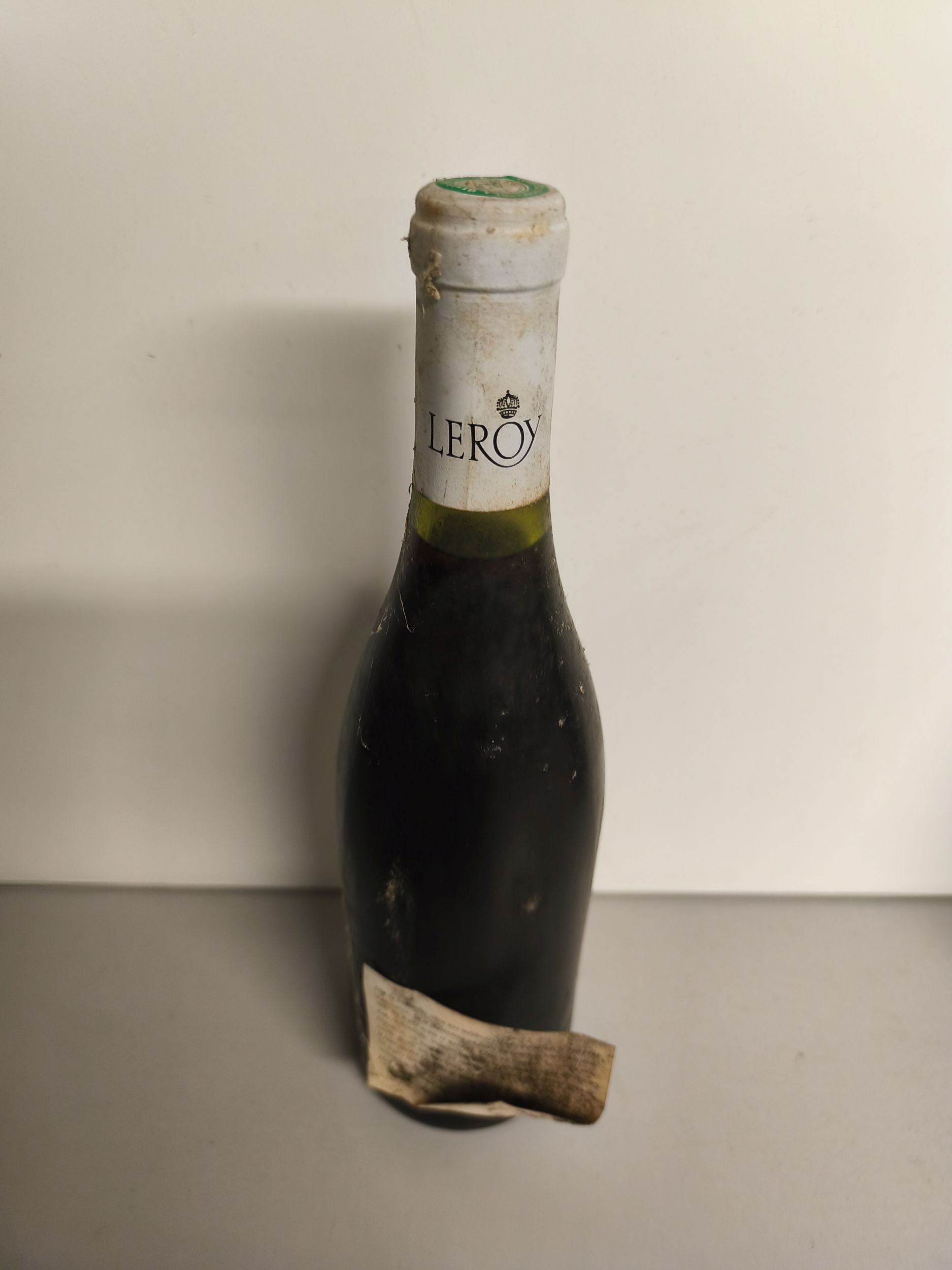 2 bouteilles BLANCS DIVERS :  | H&ocirc;tel Des Ventes de Monte-Carlo