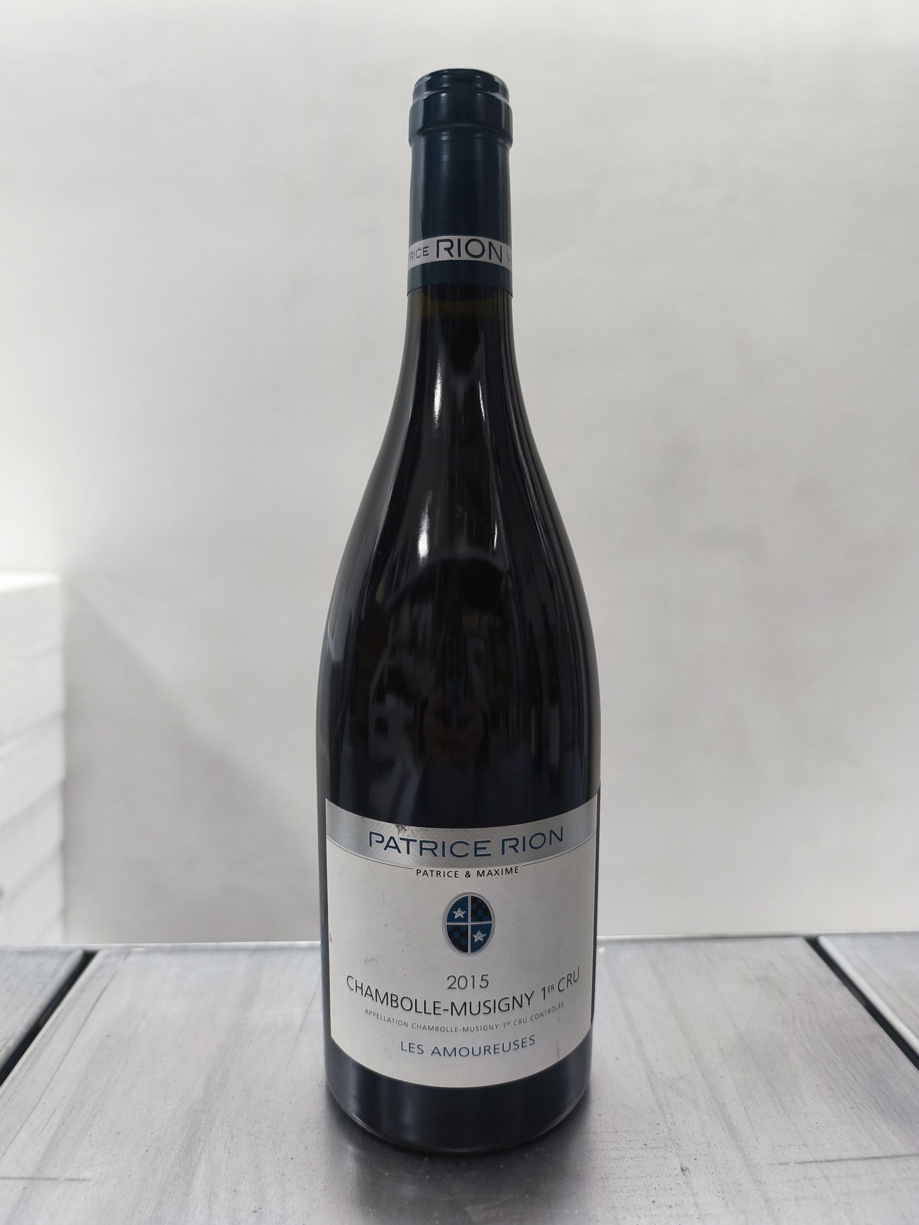 4 bouteilles BOURGOGNE:  | H&ocirc;tel Des Ventes de Monte-Carlo