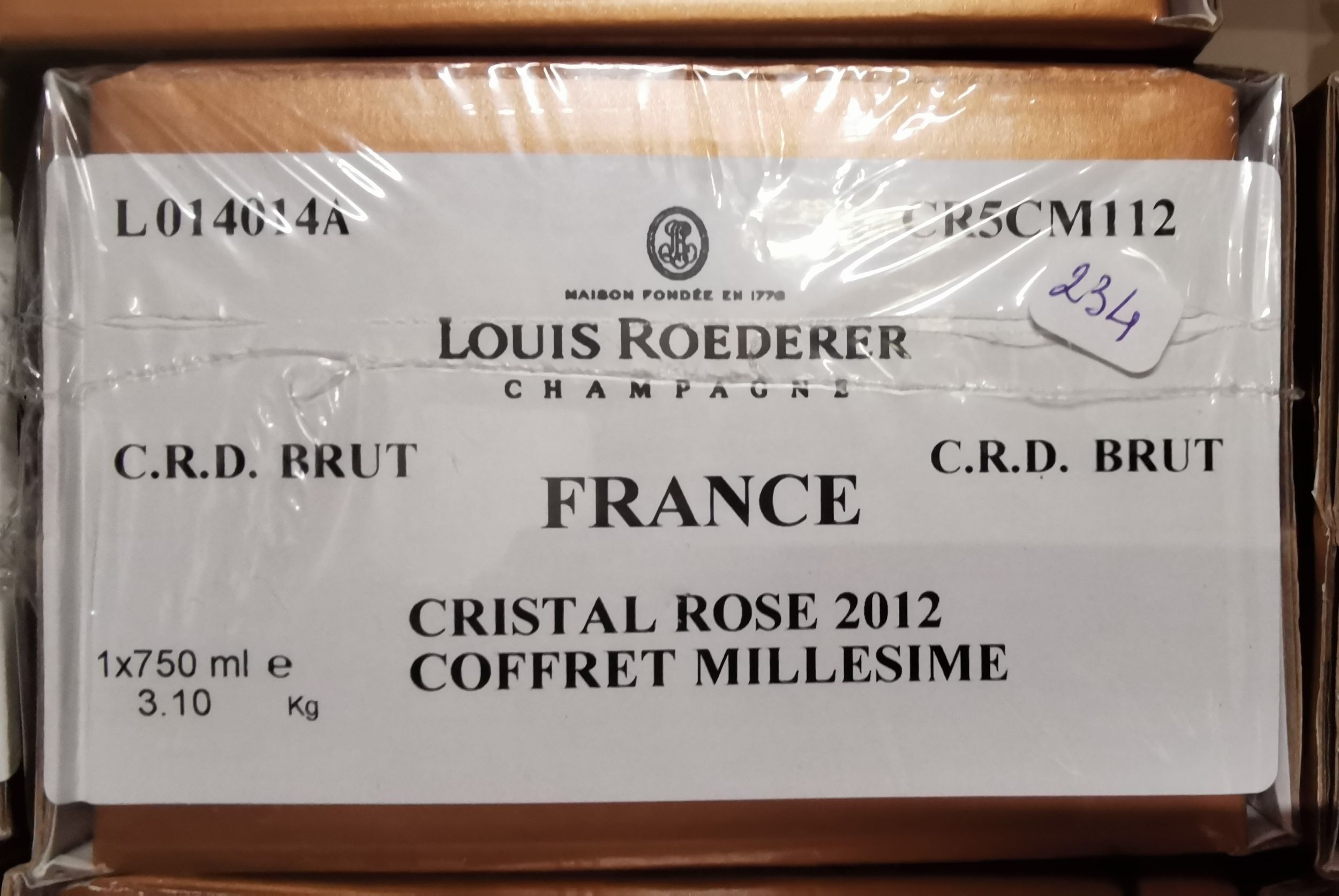 6 bouteilles CHAMPAGNE :  | H&ocirc;tel Des Ventes de Monte-Carlo