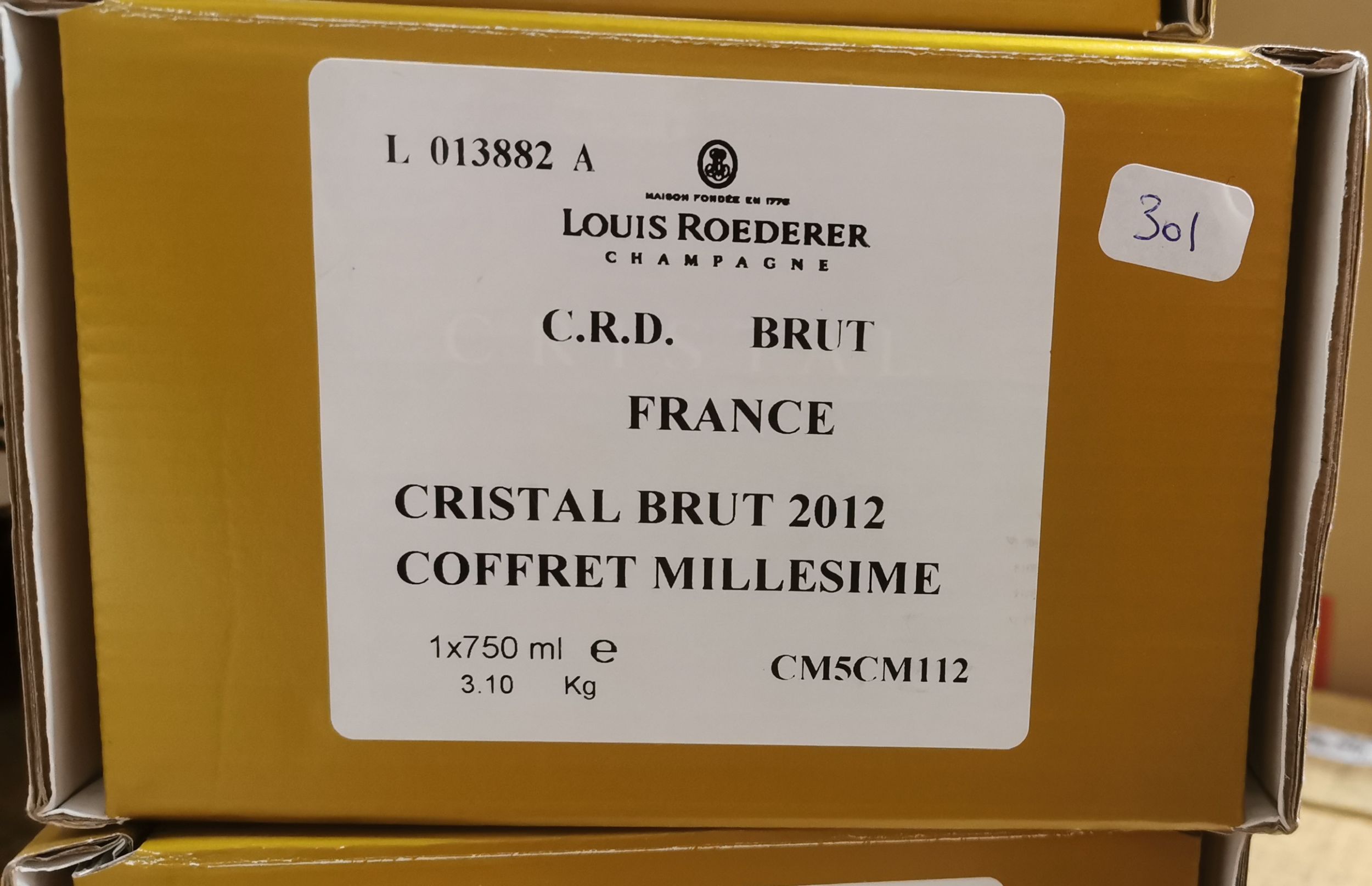 6 bouteilles CHAMPAGNE :  | H&ocirc;tel Des Ventes de Monte-Carlo