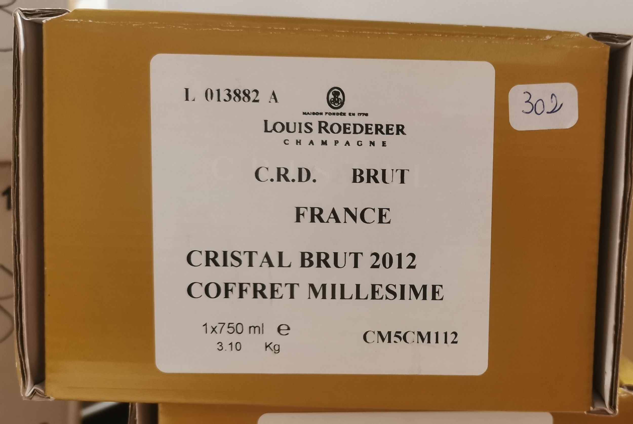 6 bouteilles CHAMPAGNE :  | H&ocirc;tel Des Ventes de Monte-Carlo
