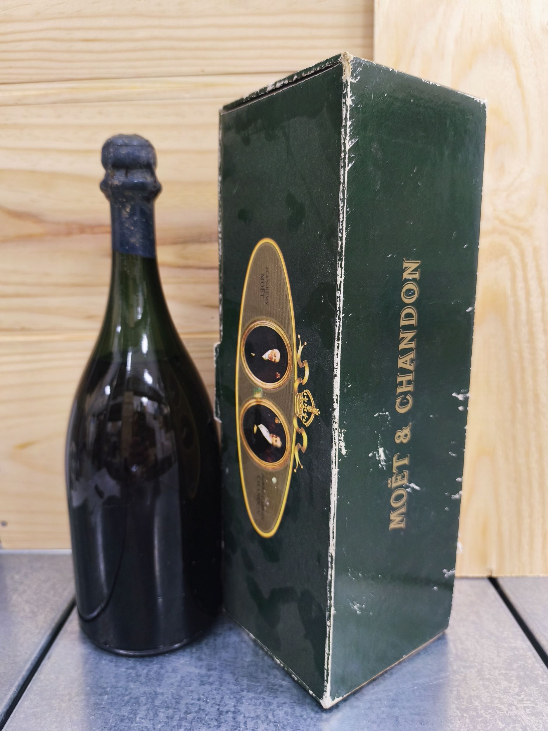 1  bouteille  CHAMPAGNE  