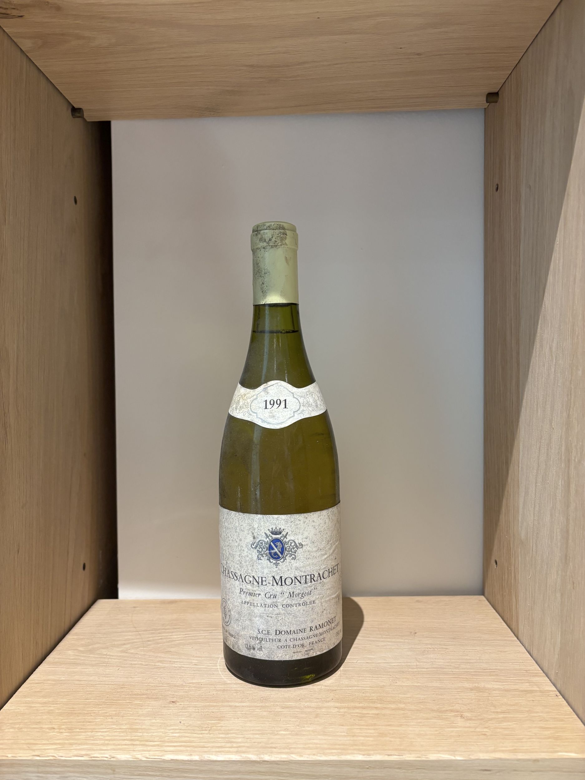 2 bouteilles BLANCS DIVERS :  | H&ocirc;tel Des Ventes de Monte-Carlo