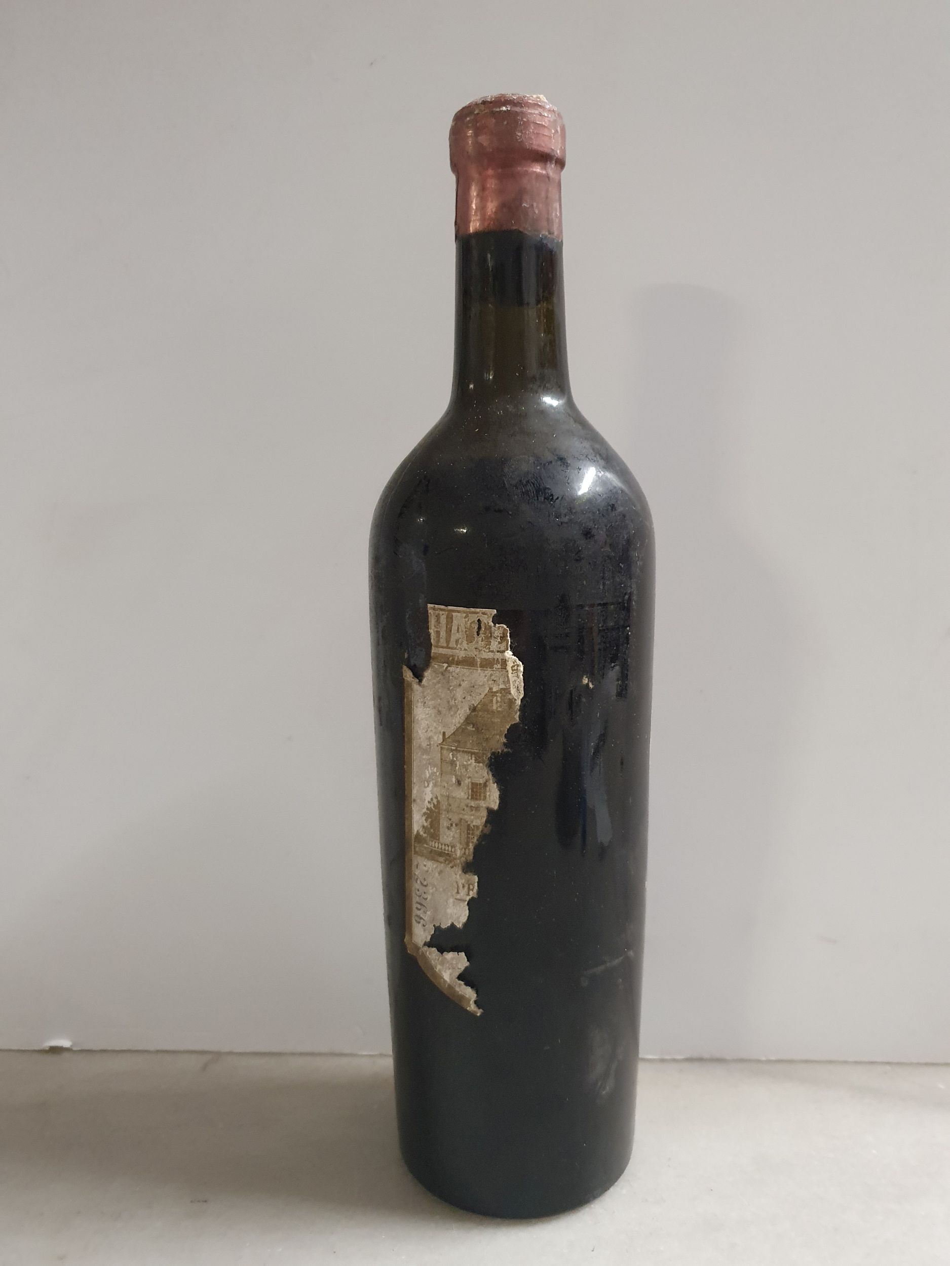 3 bouteilles  POMMARD :  | H&ocirc;tel Des Ventes de Monte-Carlo