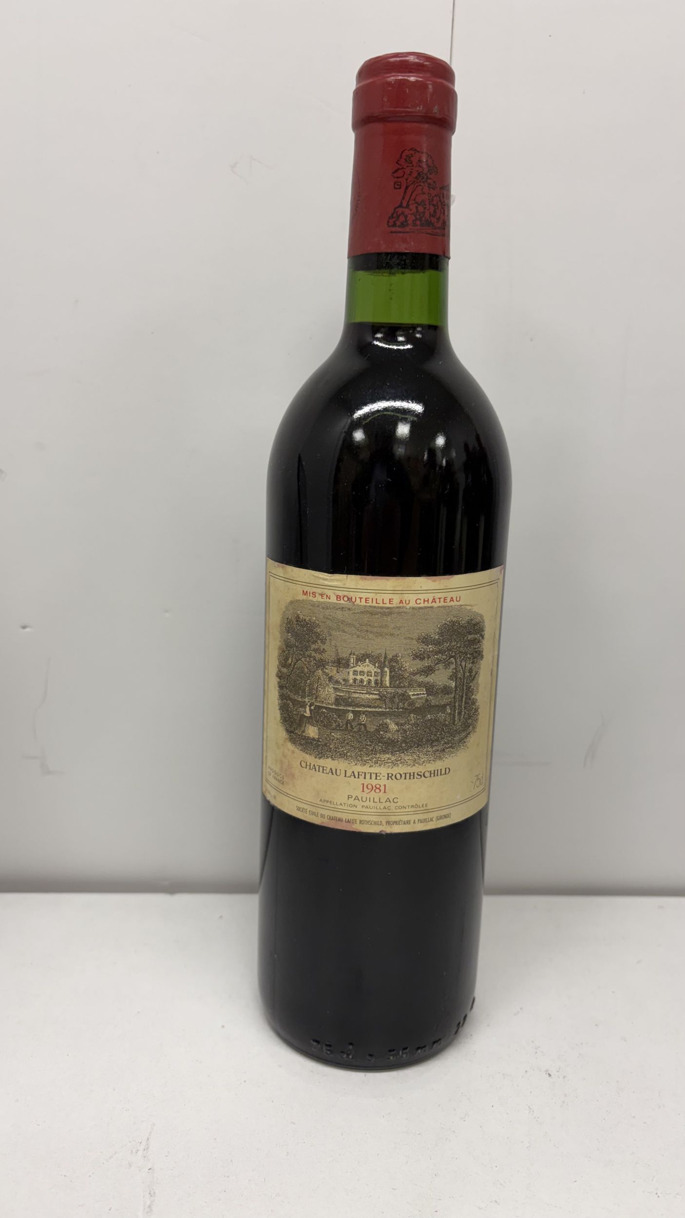 1  magnum  PETRUS,:  | H&ocirc;tel Des Ventes de Monte-Carlo