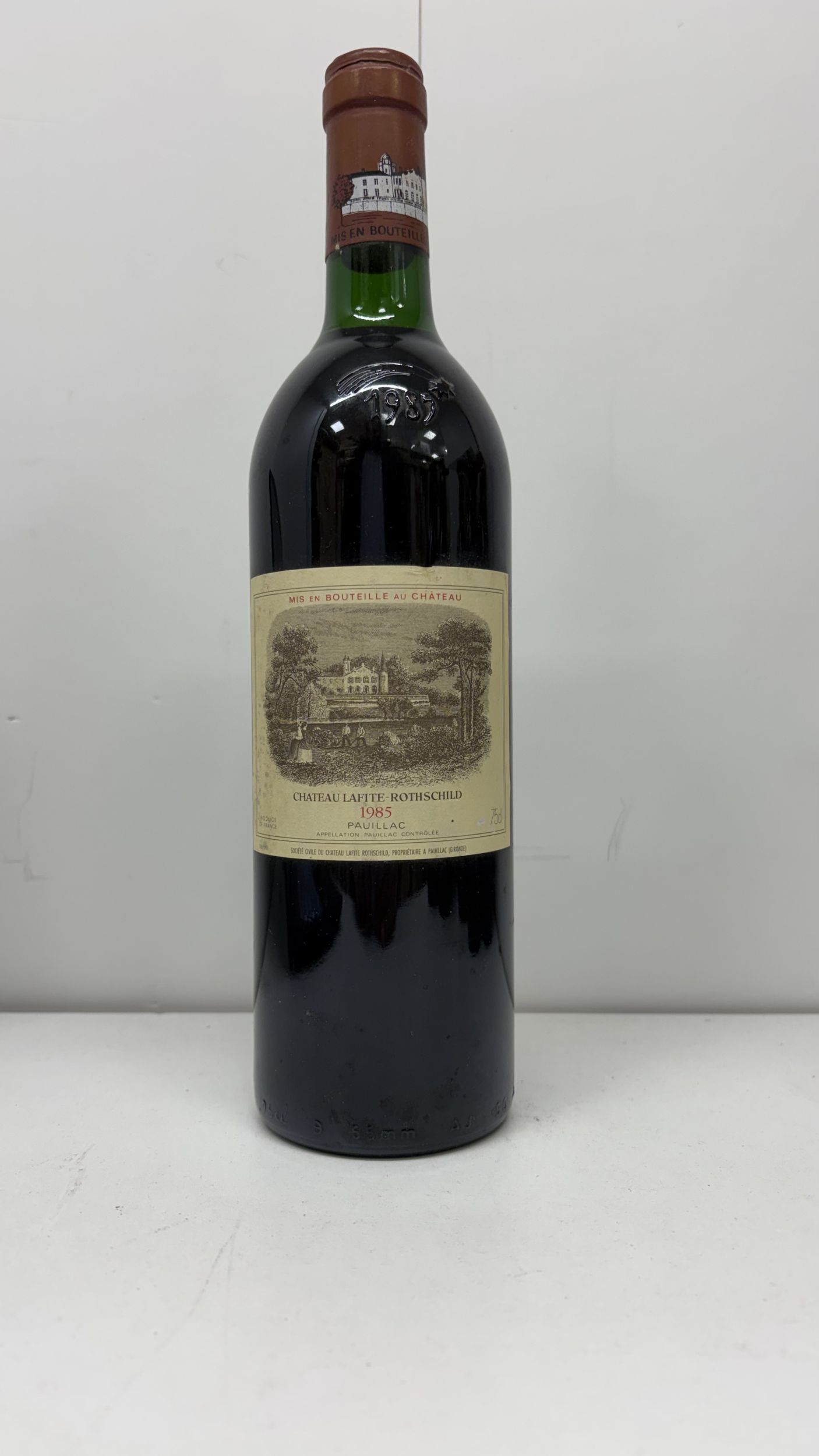 1  magnum  PETRUS,:  | H&ocirc;tel Des Ventes de Monte-Carlo
