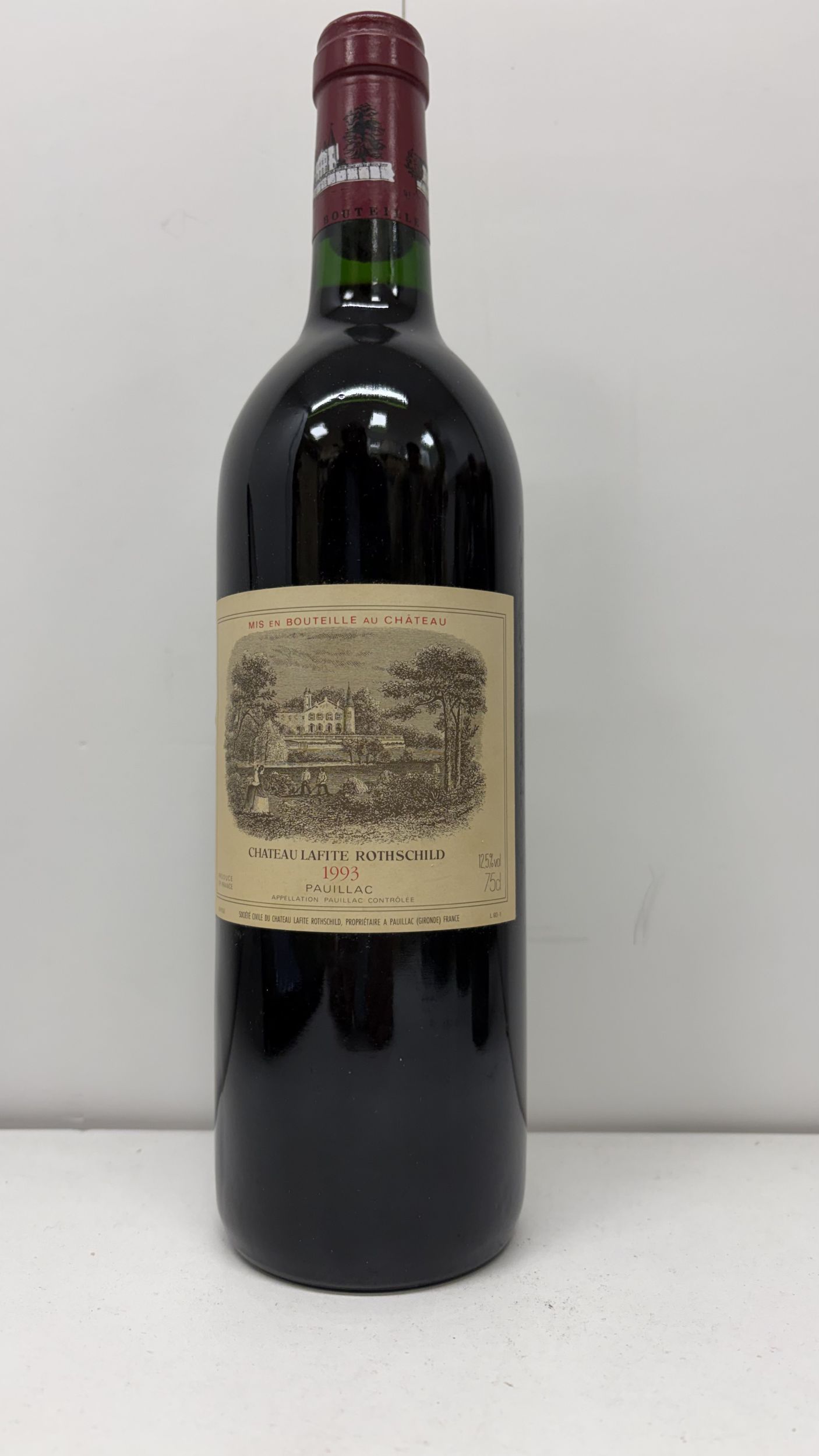 1  magnum  PETRUS,:  | H&ocirc;tel Des Ventes de Monte-Carlo