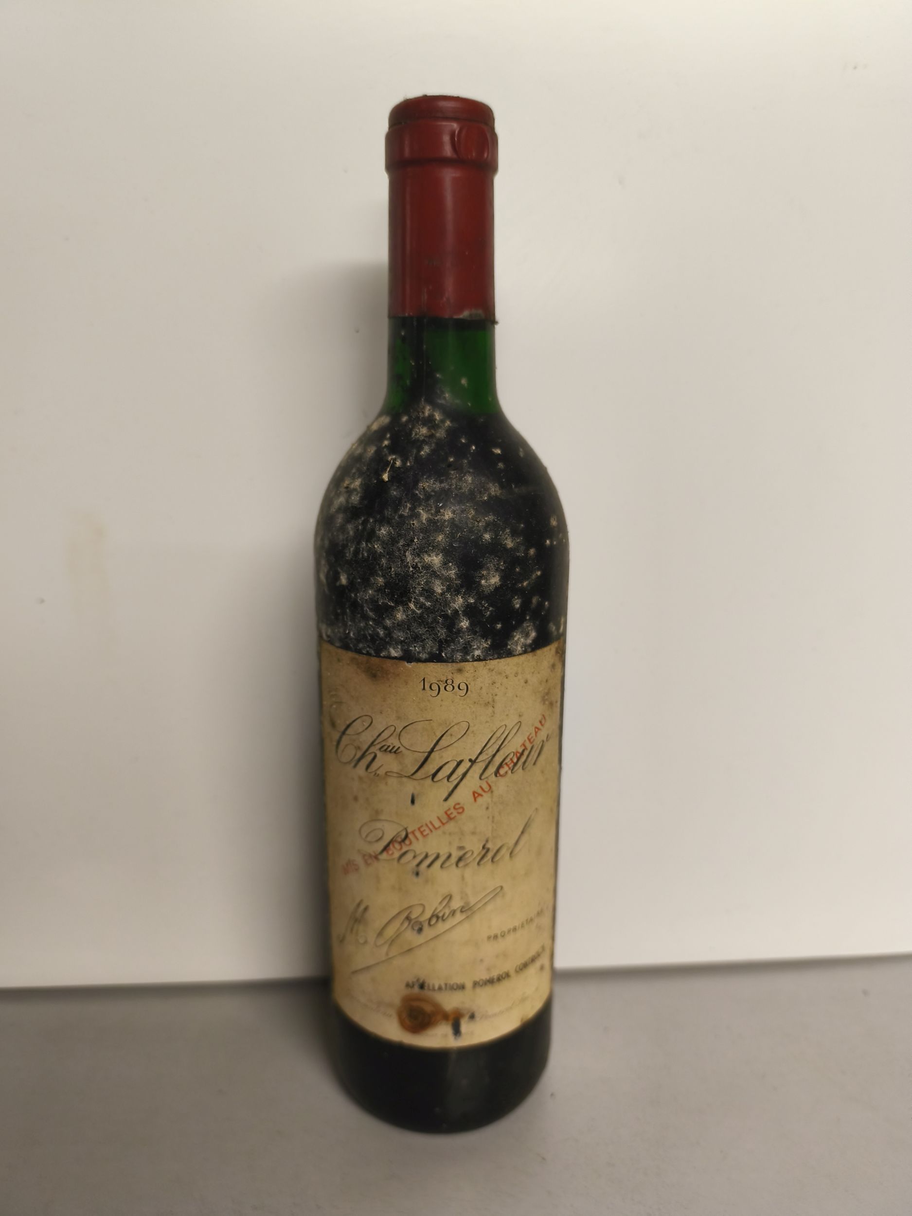 2 bouteilles BLANCS DIVERS :  | H&ocirc;tel Des Ventes de Monte-Carlo