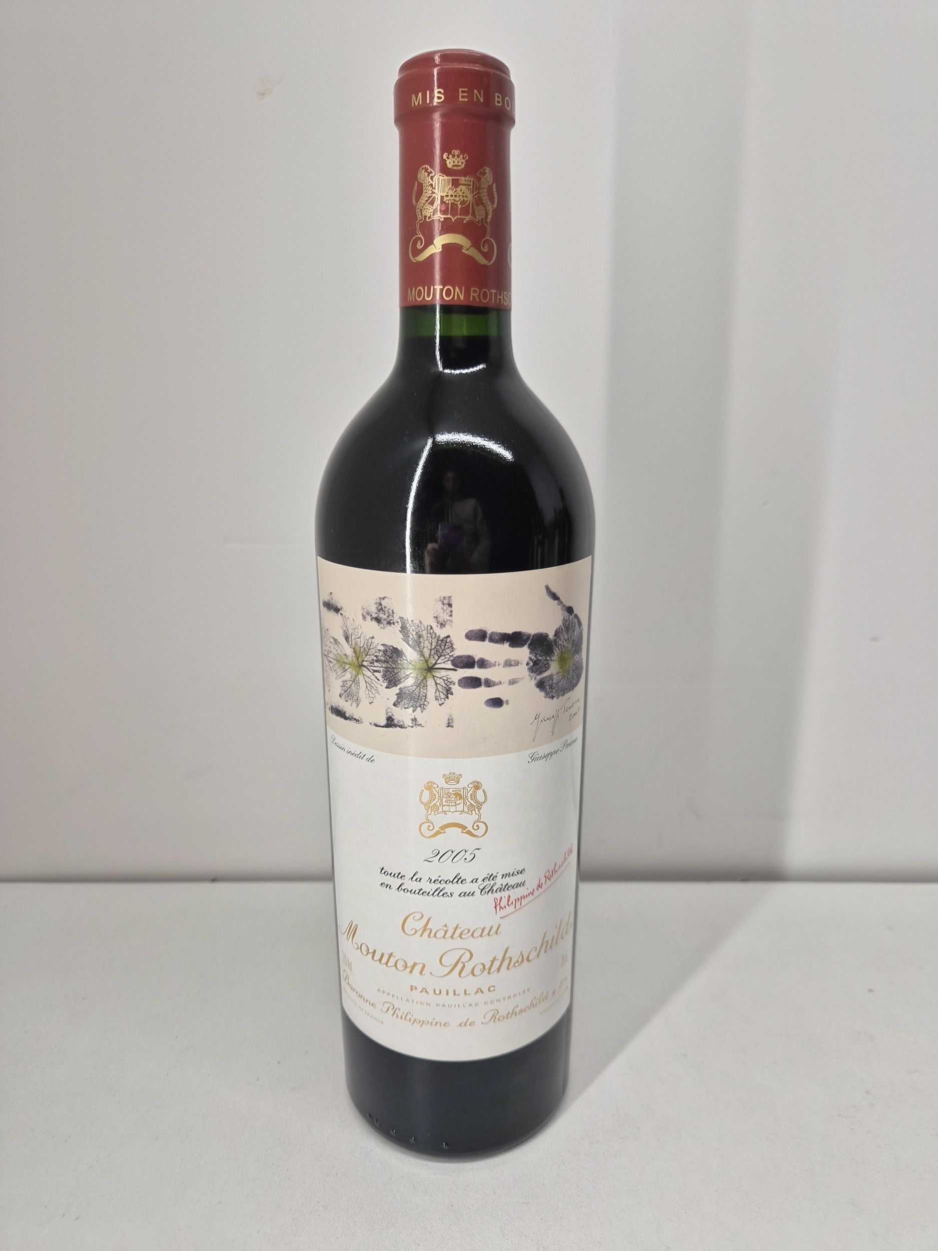 1  bouteille  PETRUS,:  | H&ocirc;tel Des Ventes de Monte-Carlo