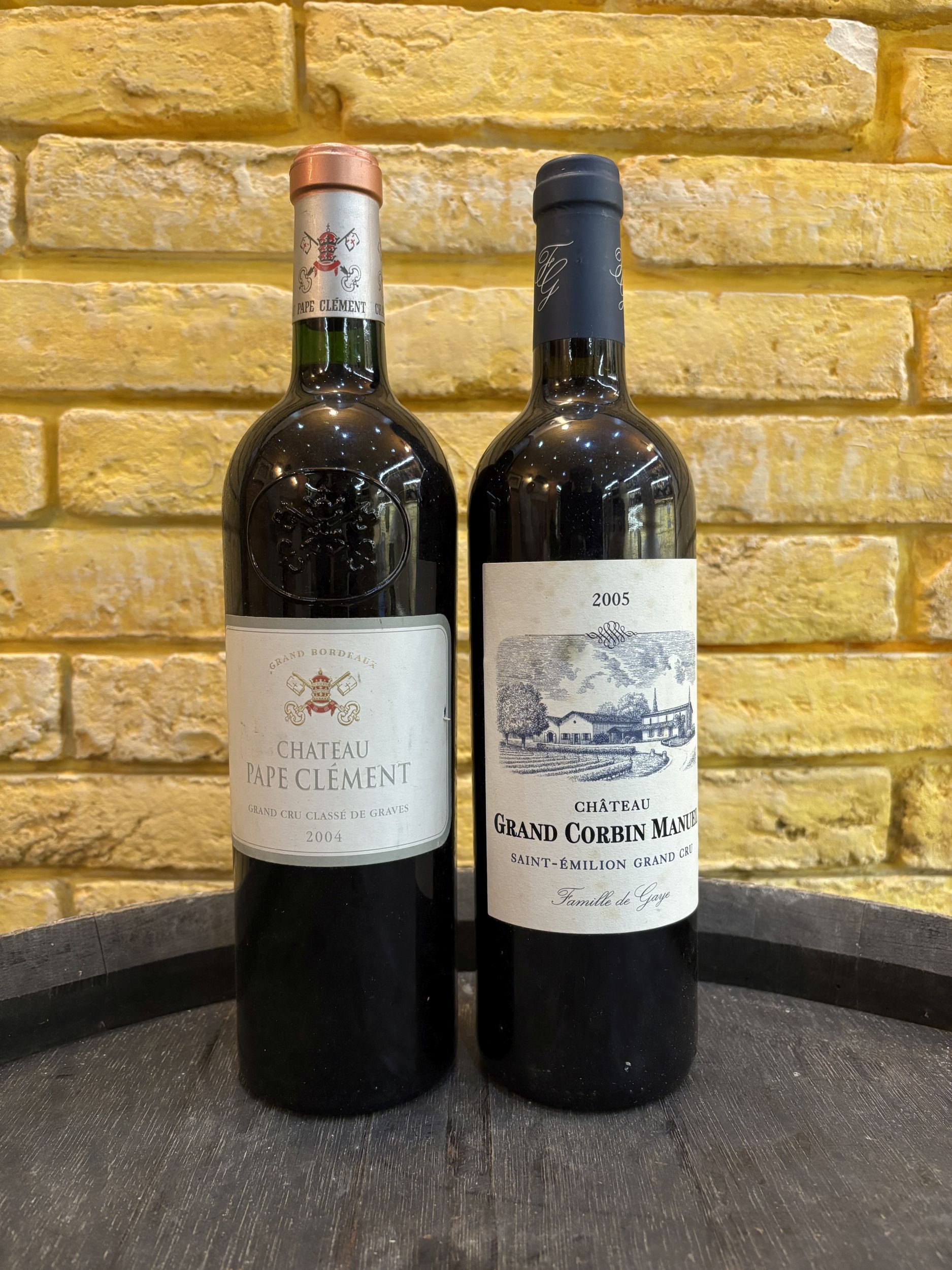 2 bouteilles BLANCS DIVERS :  | H&ocirc;tel Des Ventes de Monte-Carlo