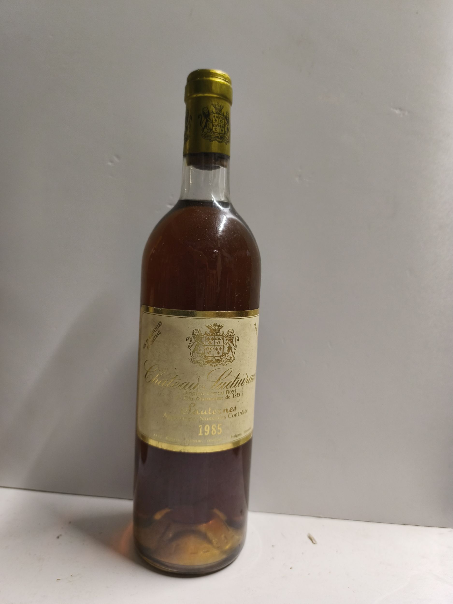 2 bouteilles BLANCS DIVERS :  | H&ocirc;tel Des Ventes de Monte-Carlo