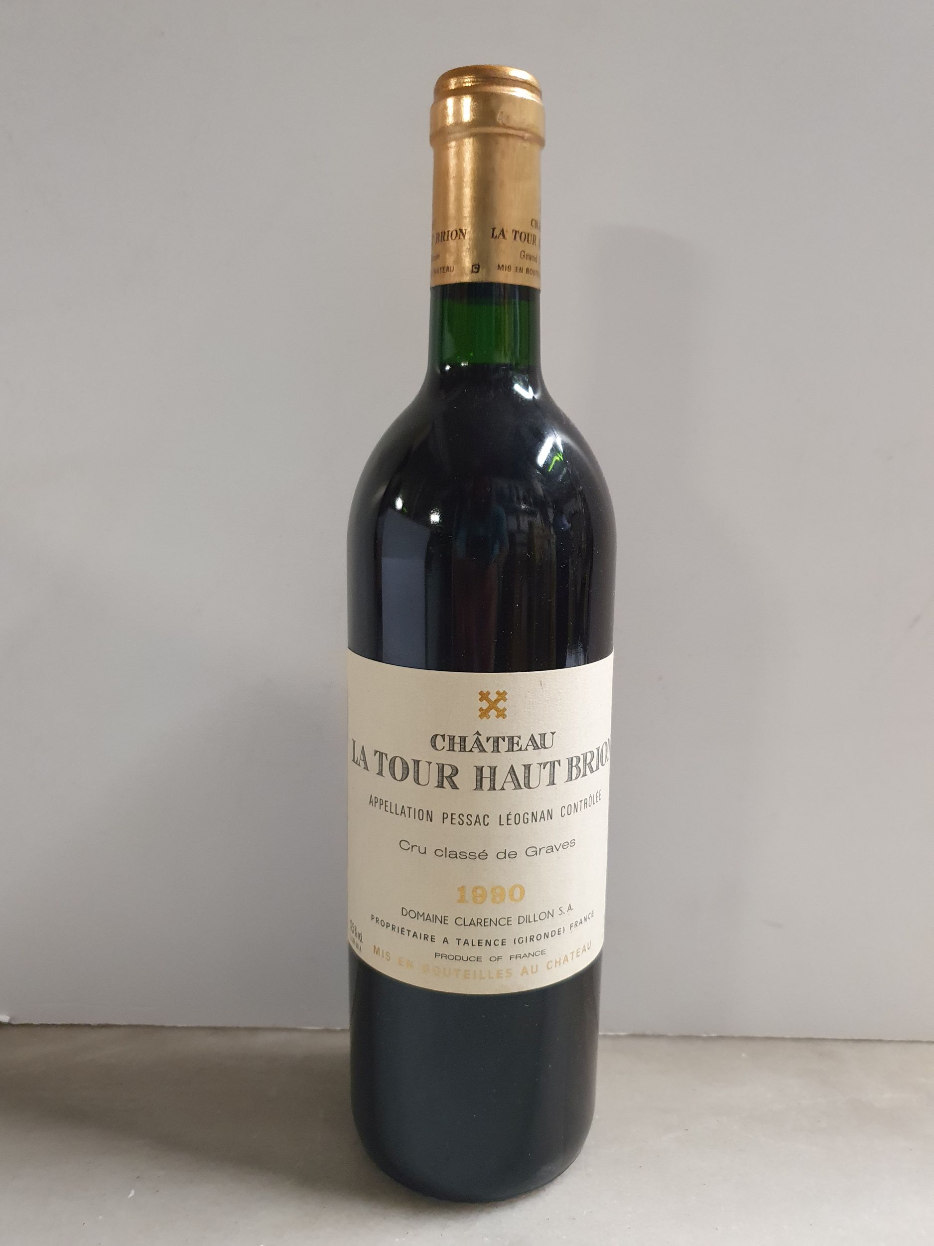 3 bouteilles  POMMARD :  | H&ocirc;tel Des Ventes de Monte-Carlo