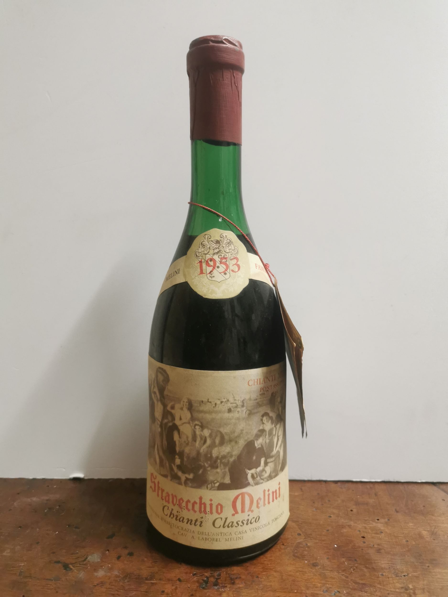 2 bouteilles BLANCS DIVERS :  | H&ocirc;tel Des Ventes de Monte-Carlo