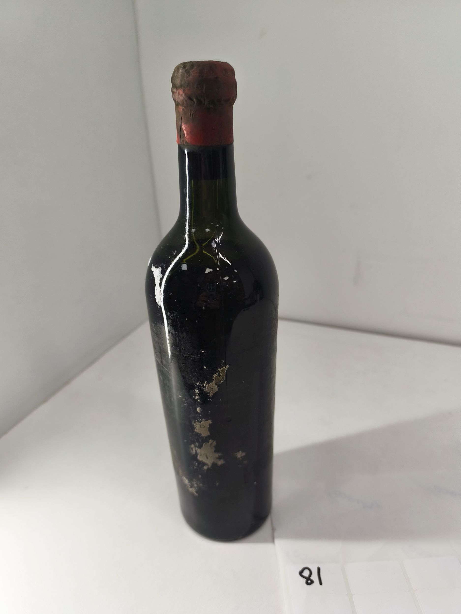 1  bouteille  CLOS  FOURTET,:  | H&ocirc;tel Des Ventes de Monte-Carlo