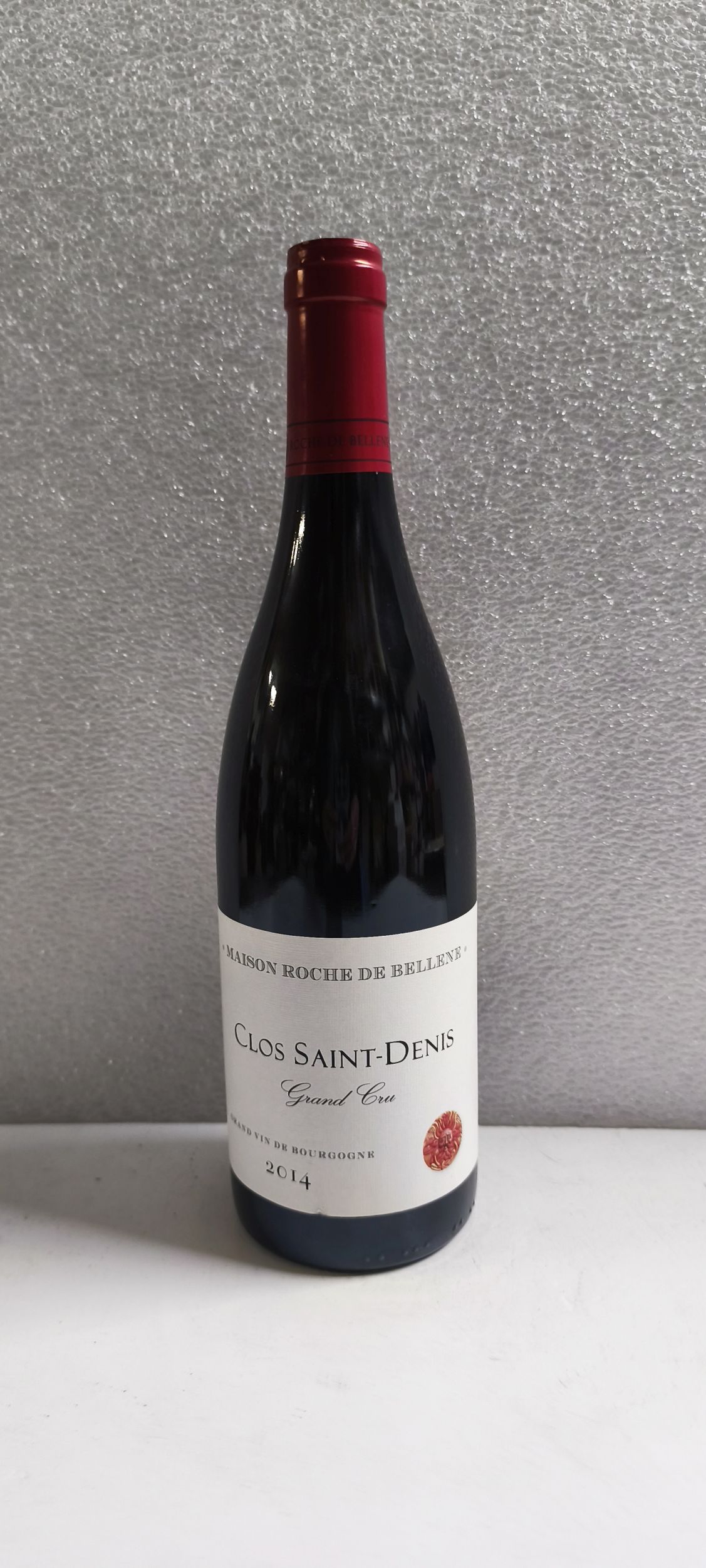 4 bouteilles BOURGOGNE:  | H&ocirc;tel Des Ventes de Monte-Carlo