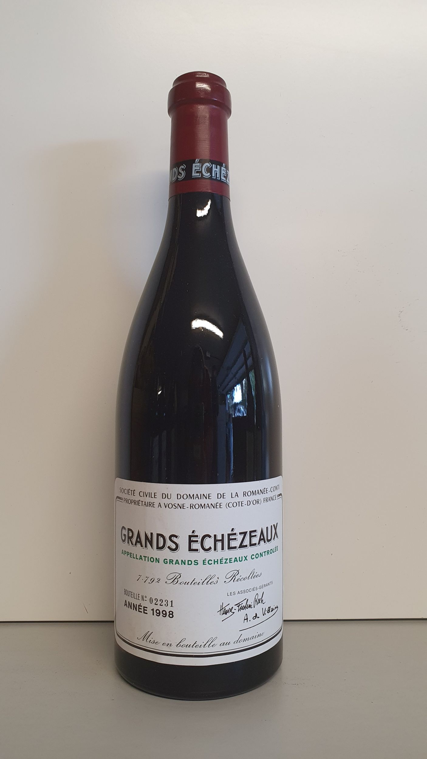 6 bouteilles CHAMPAGNE :  | H&ocirc;tel Des Ventes de Monte-Carlo