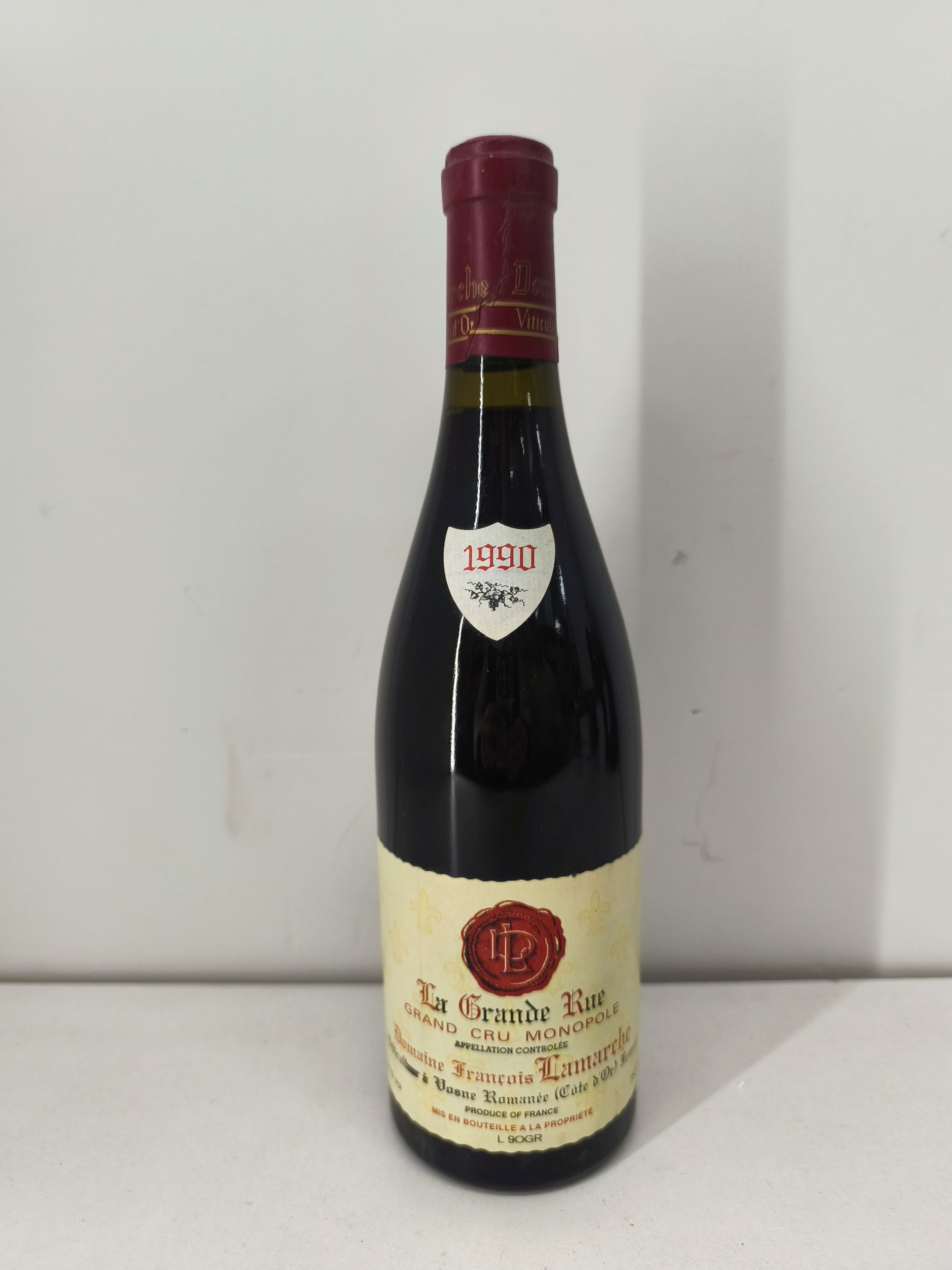 4 bouteilles BOURGOGNE:  | H&ocirc;tel Des Ventes de Monte-Carlo