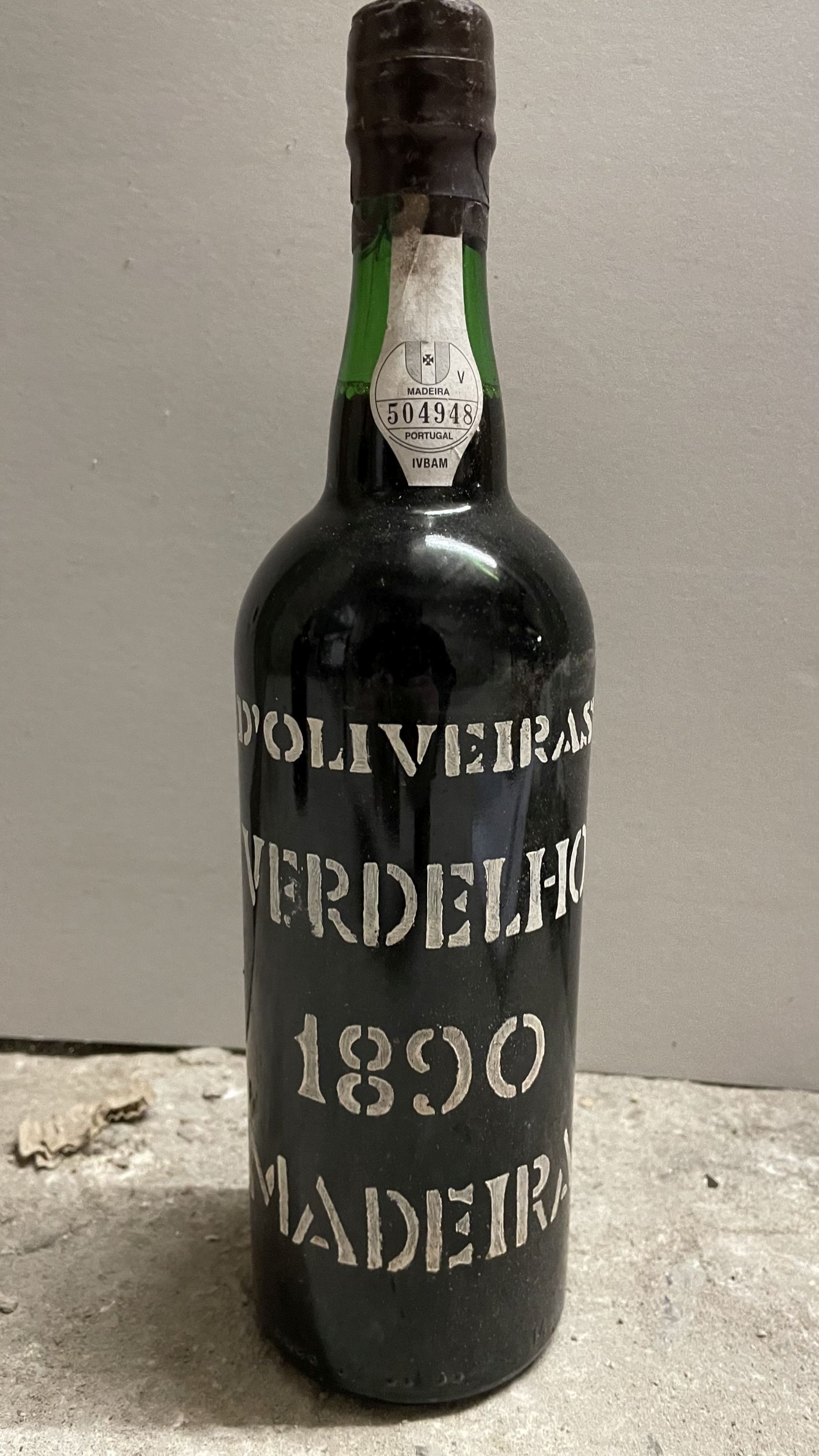 2 bouteilles BLANCS DIVERS :  | H&ocirc;tel Des Ventes de Monte-Carlo