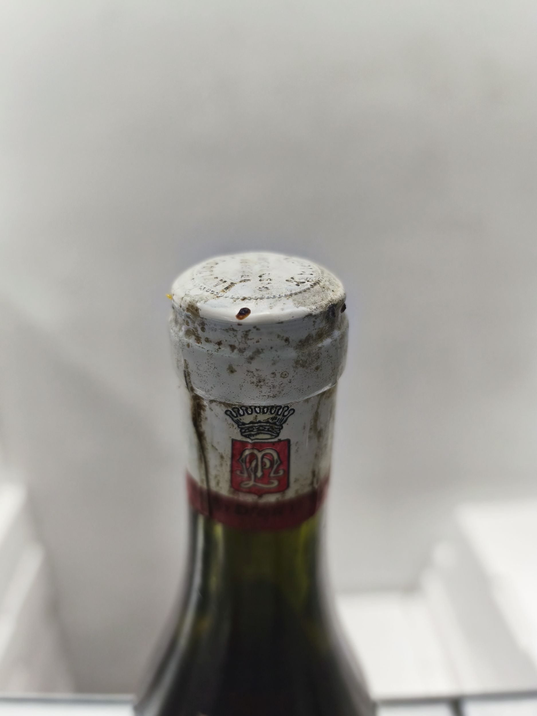 1  bouteille  MEURSAULT :  | H&ocirc;tel Des Ventes de Monte-Carlo
