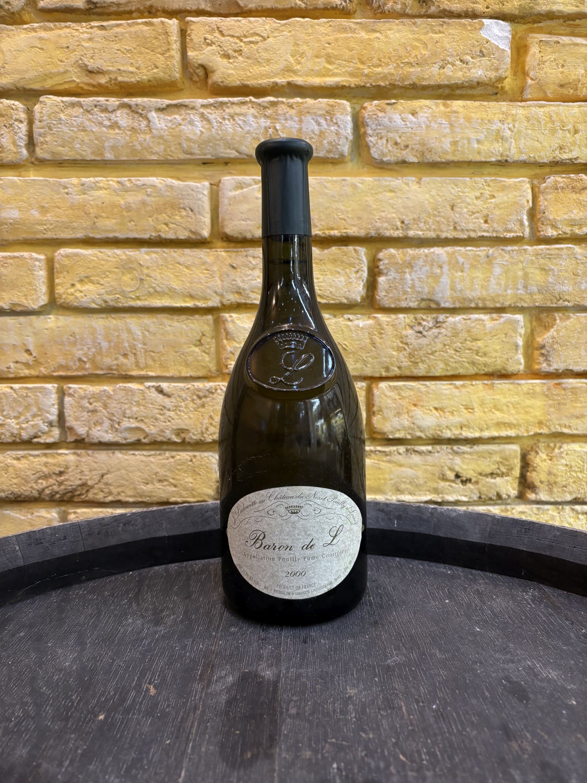 2 bouteilles BLANCS DIVERS :  | H&ocirc;tel Des Ventes de Monte-Carlo