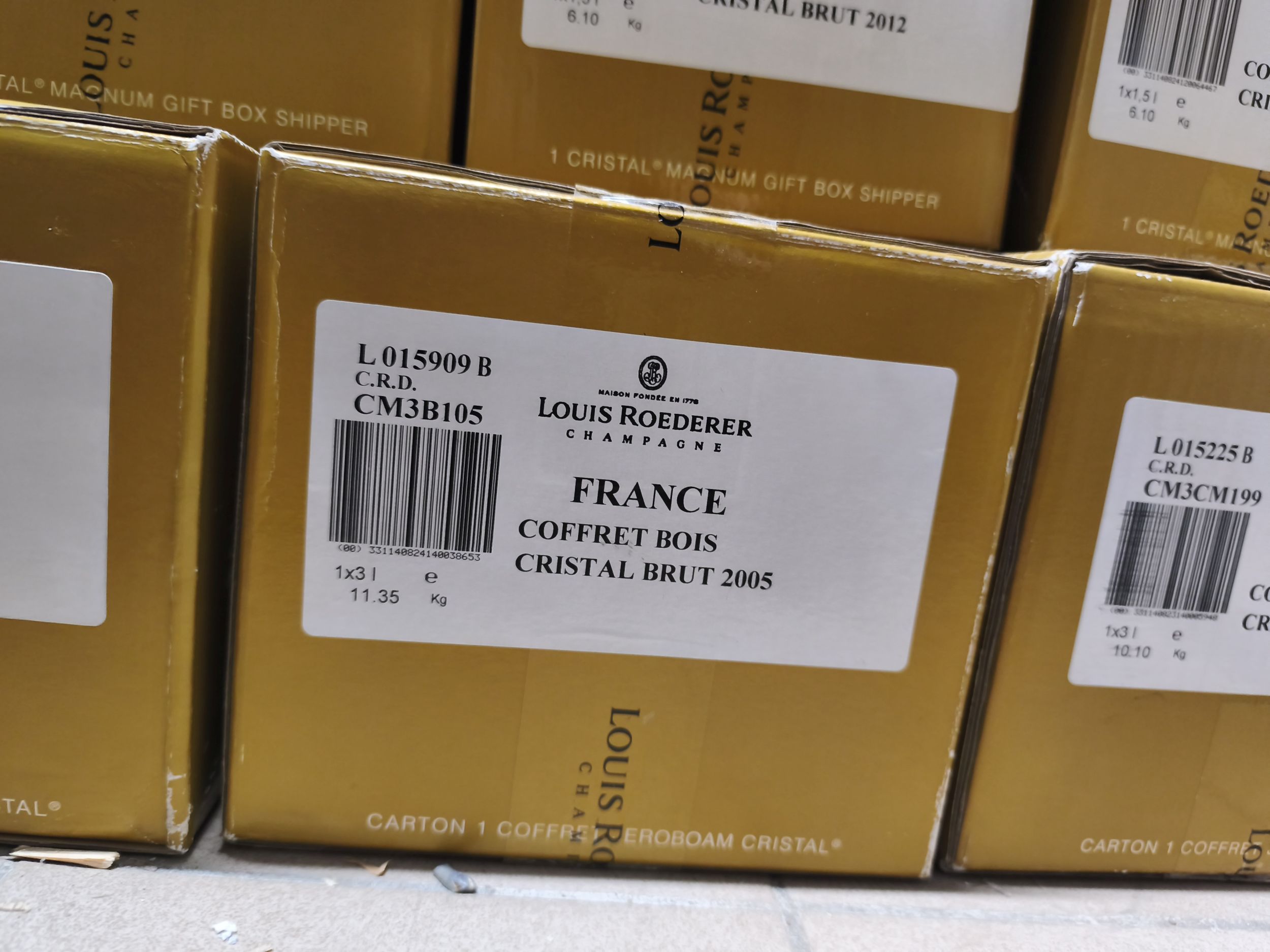 2 bouteilles BLANCS DIVERS :  | H&ocirc;tel Des Ventes de Monte-Carlo