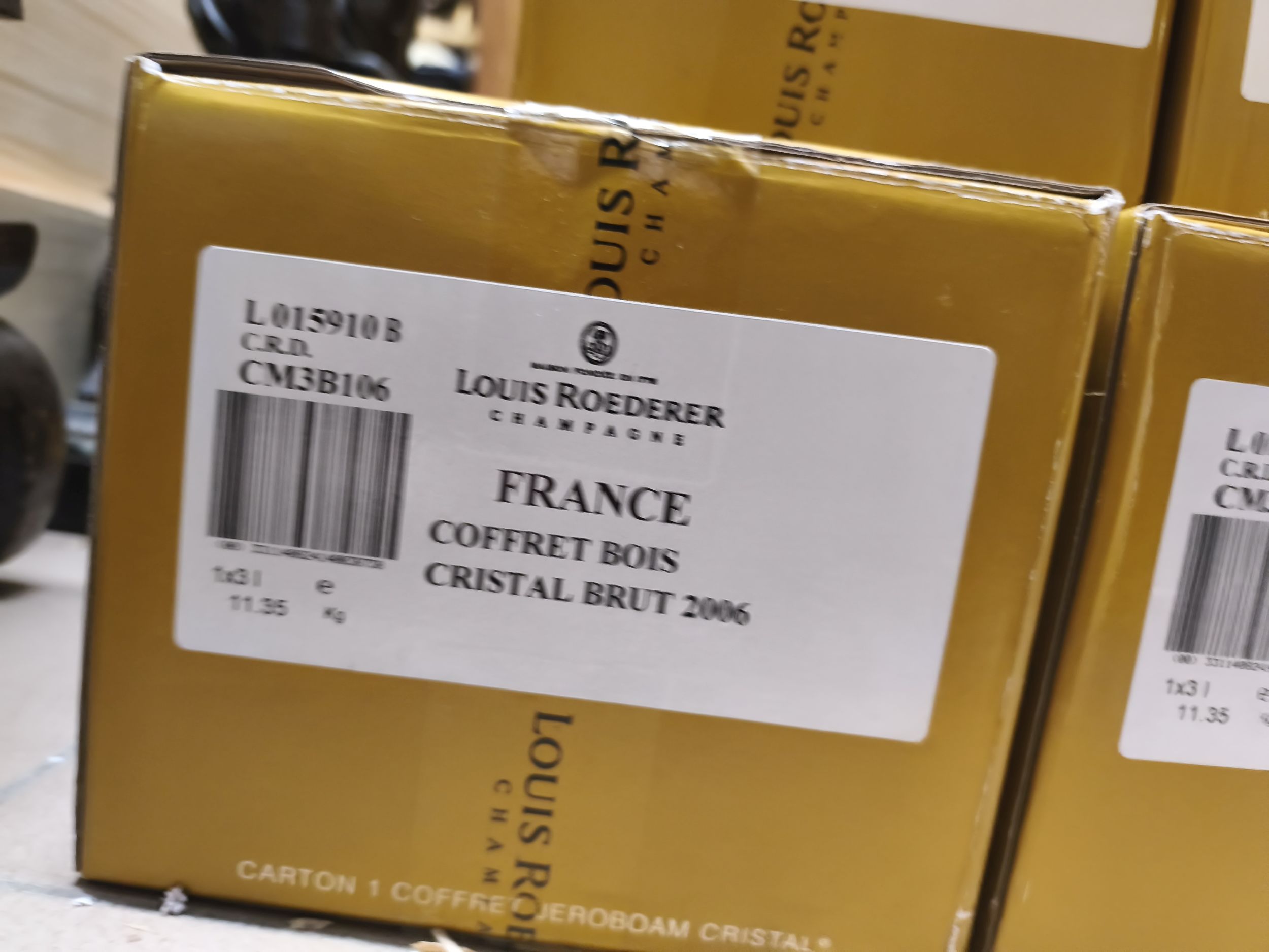 2 bouteilles BLANCS DIVERS :  | H&ocirc;tel Des Ventes de Monte-Carlo