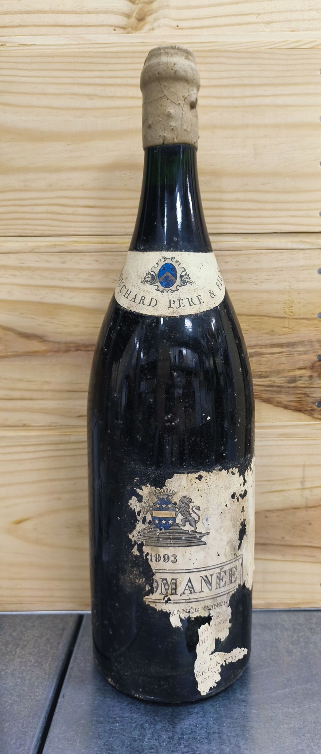 4 bouteilles BOURGOGNE:  | H&ocirc;tel Des Ventes de Monte-Carlo