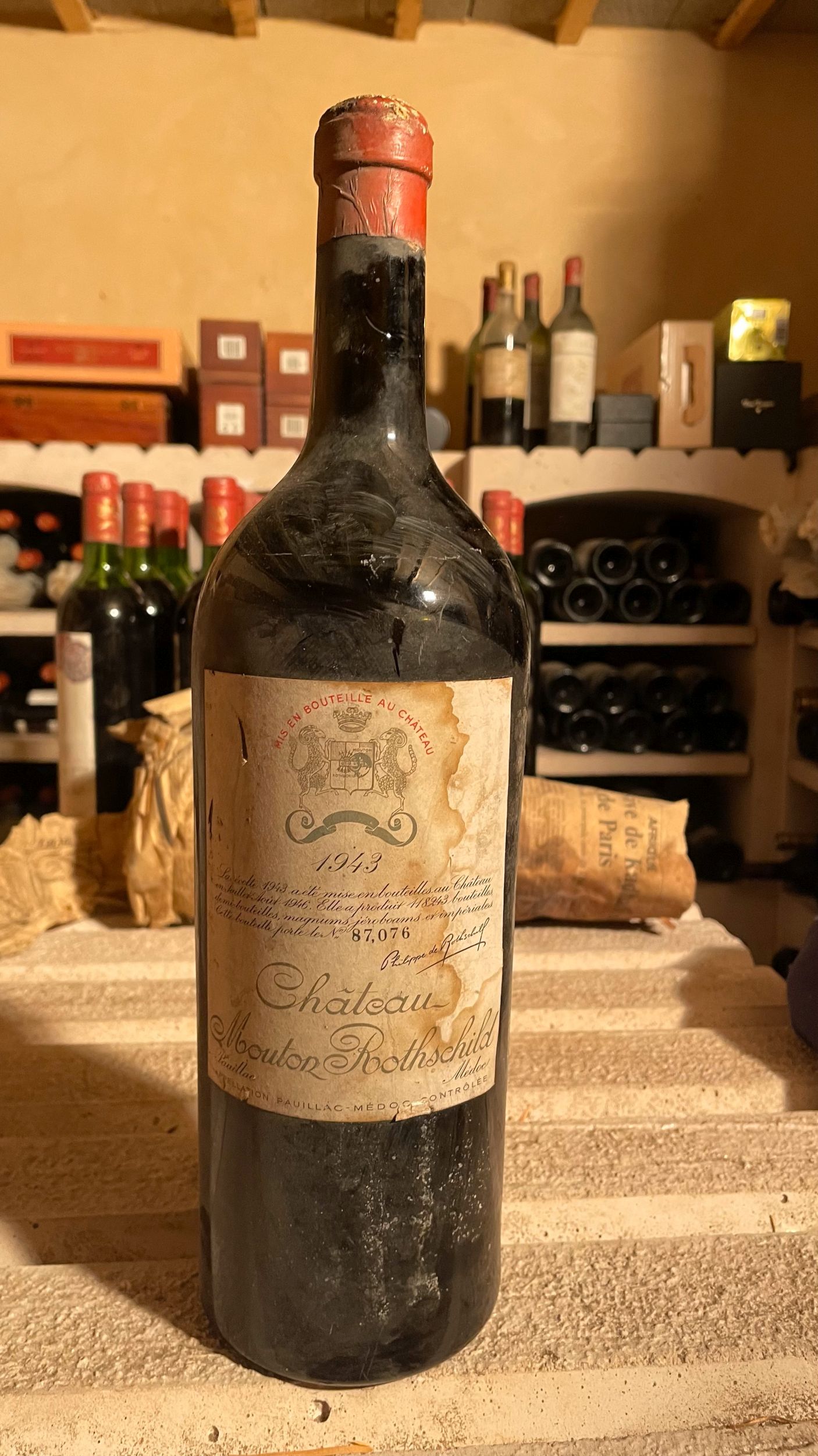 4 bouteilles :  | H&ocirc;tel Des Ventes de Monte-Carlo