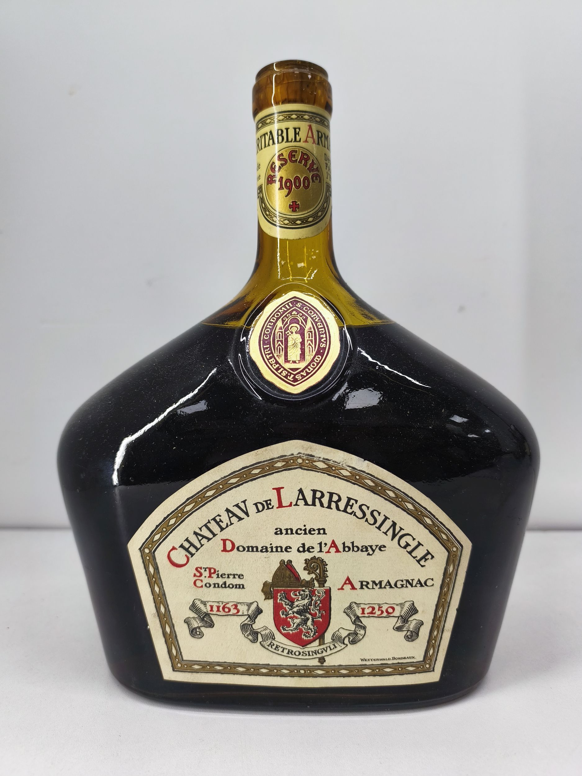 6 bouteilles  LANGUEDOC :  | H&ocirc;tel Des Ventes de Monte-Carlo
