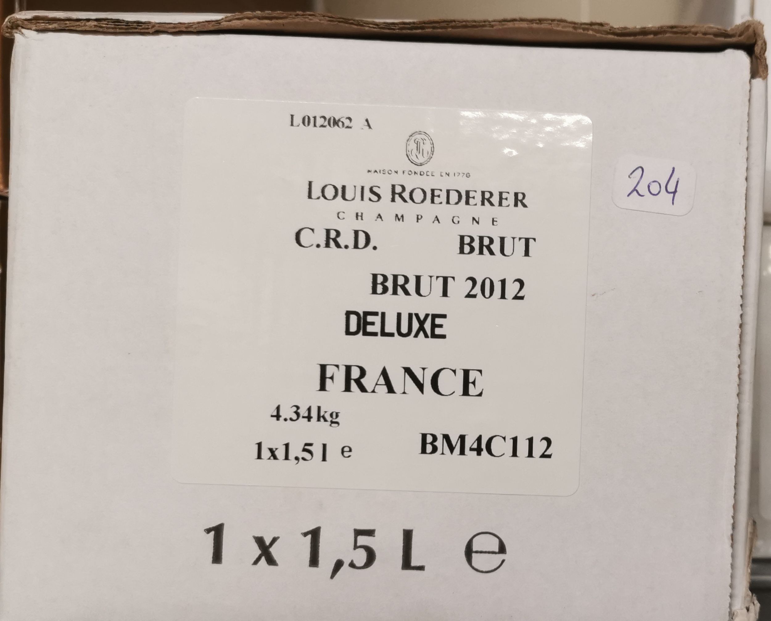 6 bouteilles CHAMPAGNE :  | H&ocirc;tel Des Ventes de Monte-Carlo
