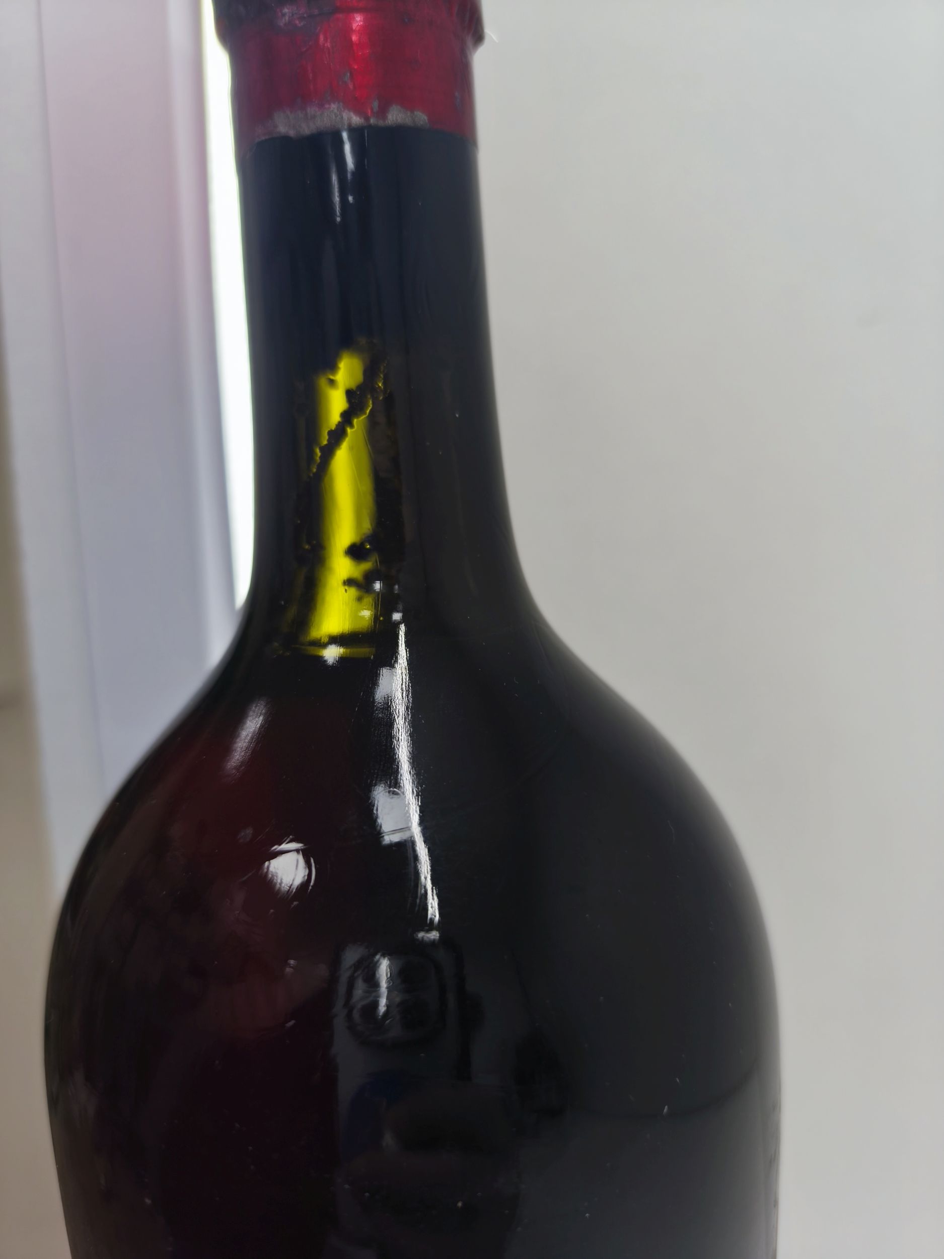 1  magnum  Château  COS-D'ESTOURNEL,:  | H&ocirc;tel Des Ventes de Monte-Carlo