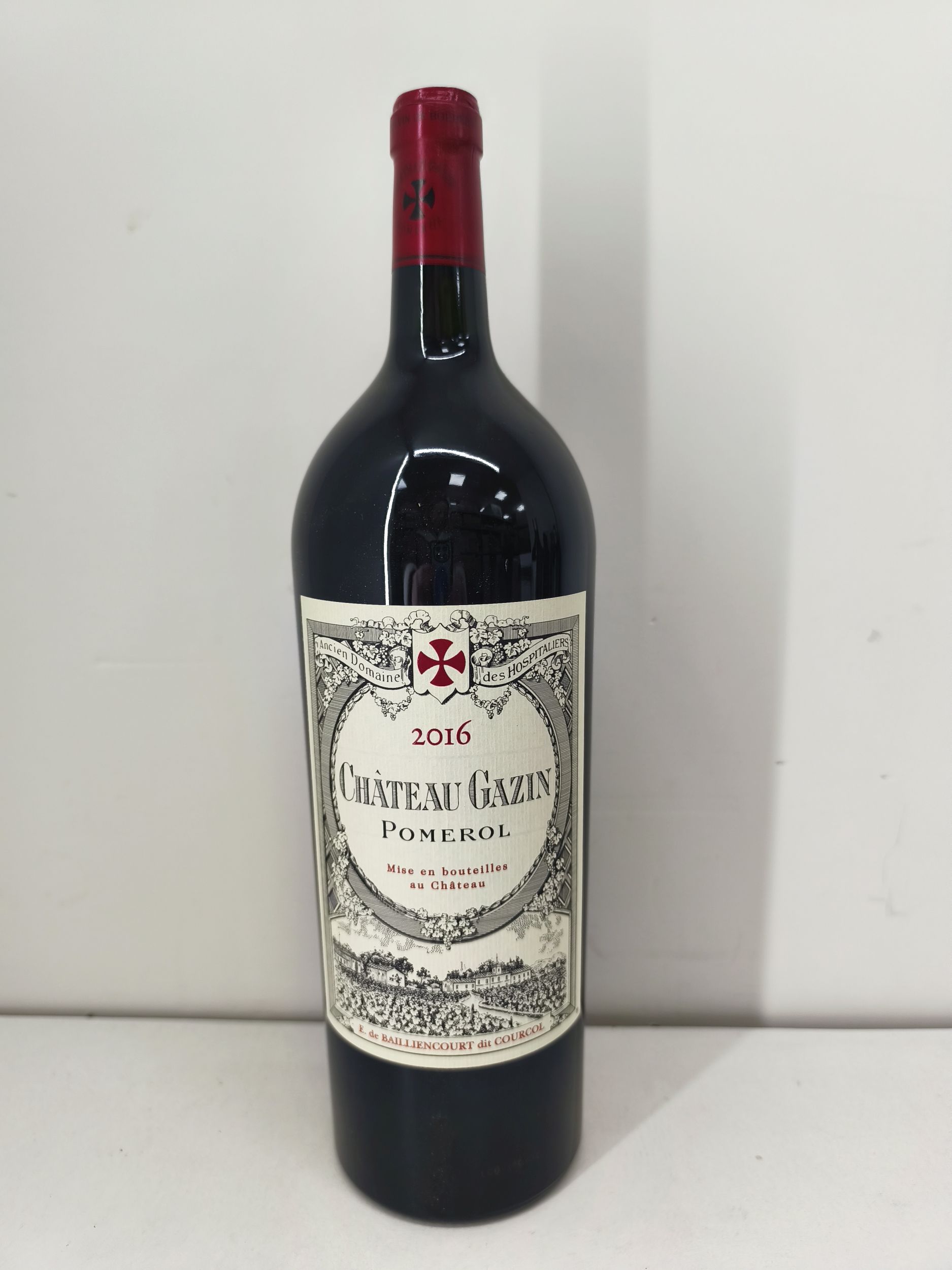 1  bouteille  PETRUS,:  | H&ocirc;tel Des Ventes de Monte-Carlo