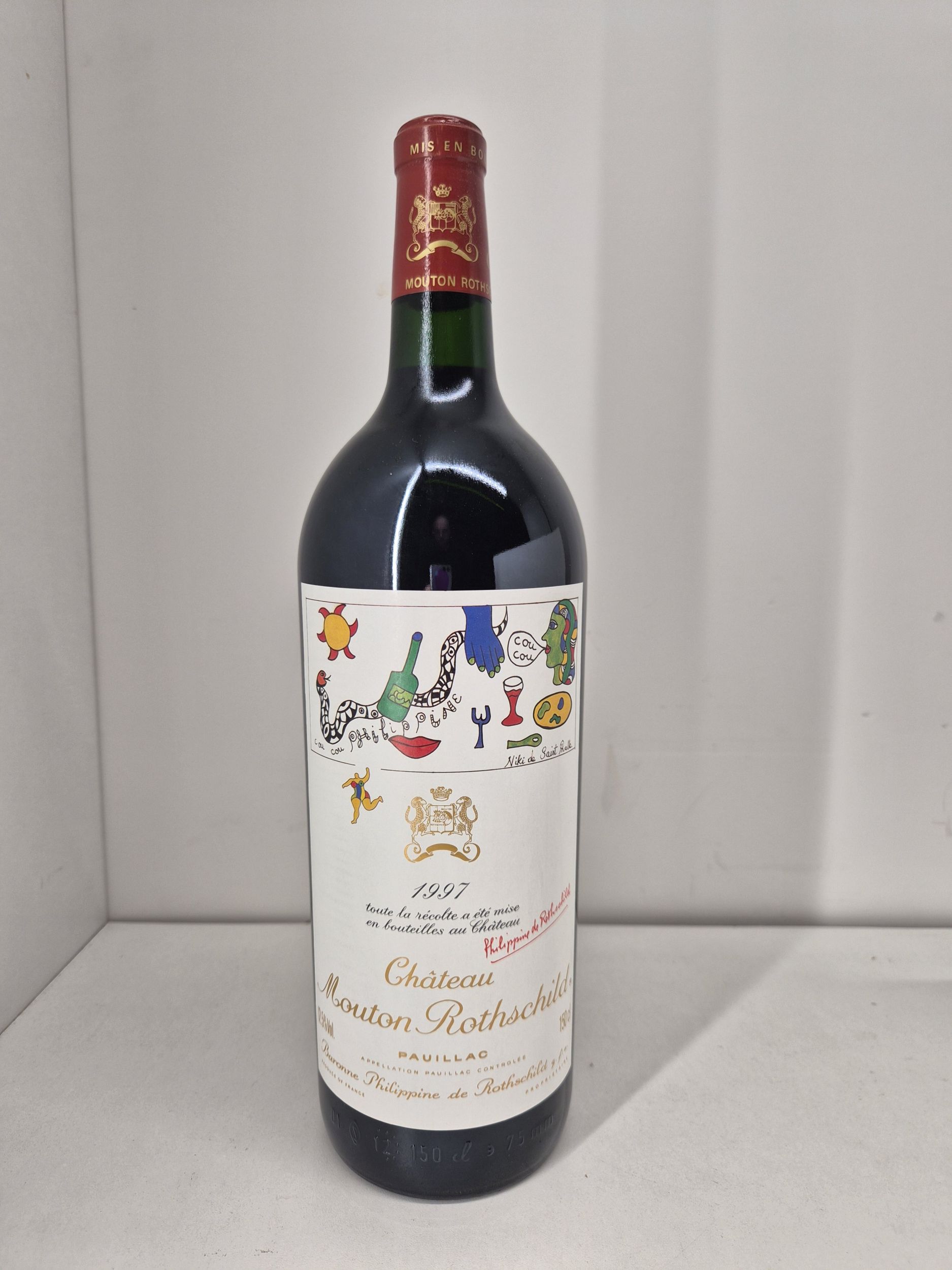 1  bouteille  PETRUS,:  | H&ocirc;tel Des Ventes de Monte-Carlo