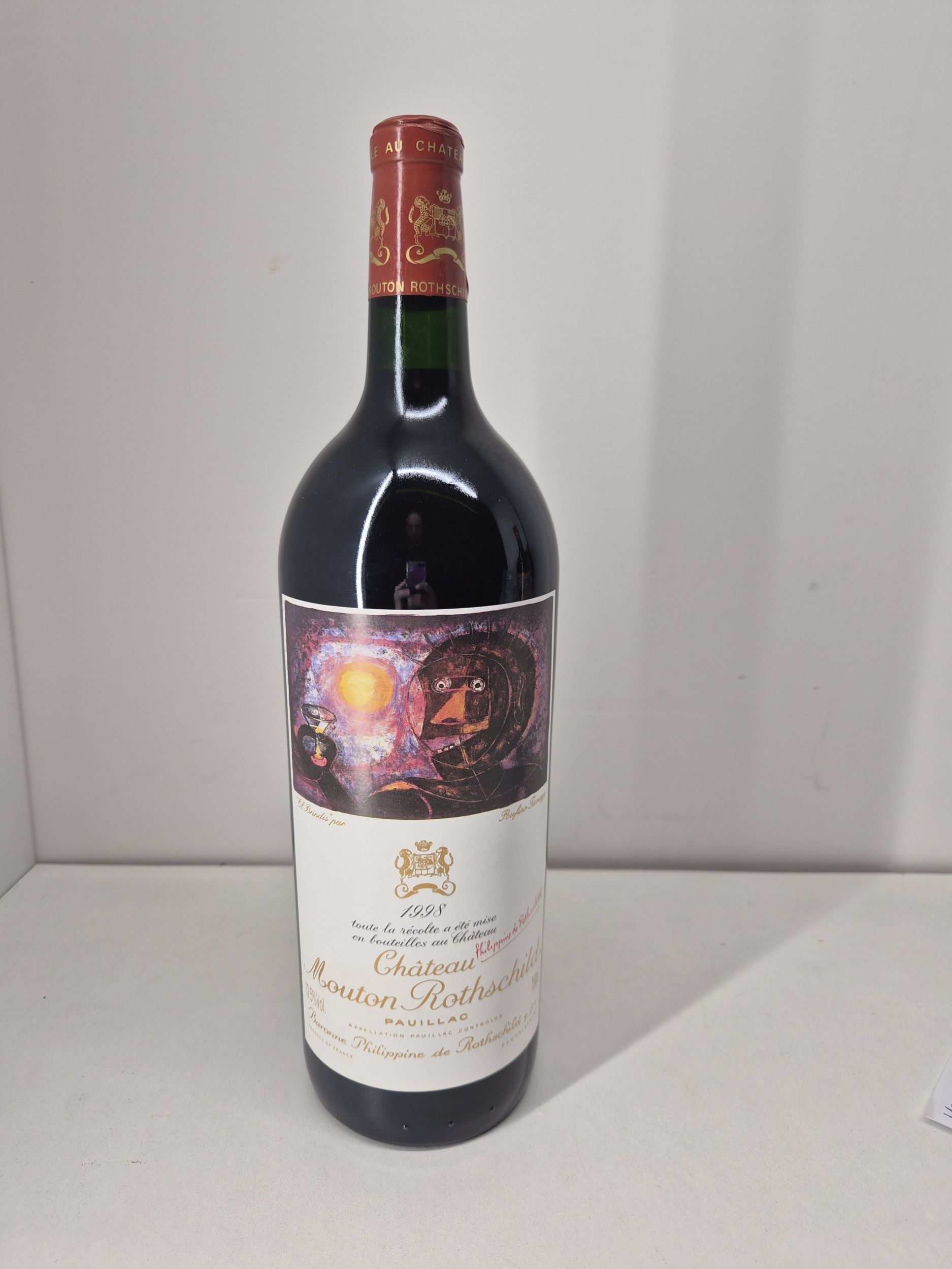 1  bouteille  PETRUS,:  | H&ocirc;tel Des Ventes de Monte-Carlo