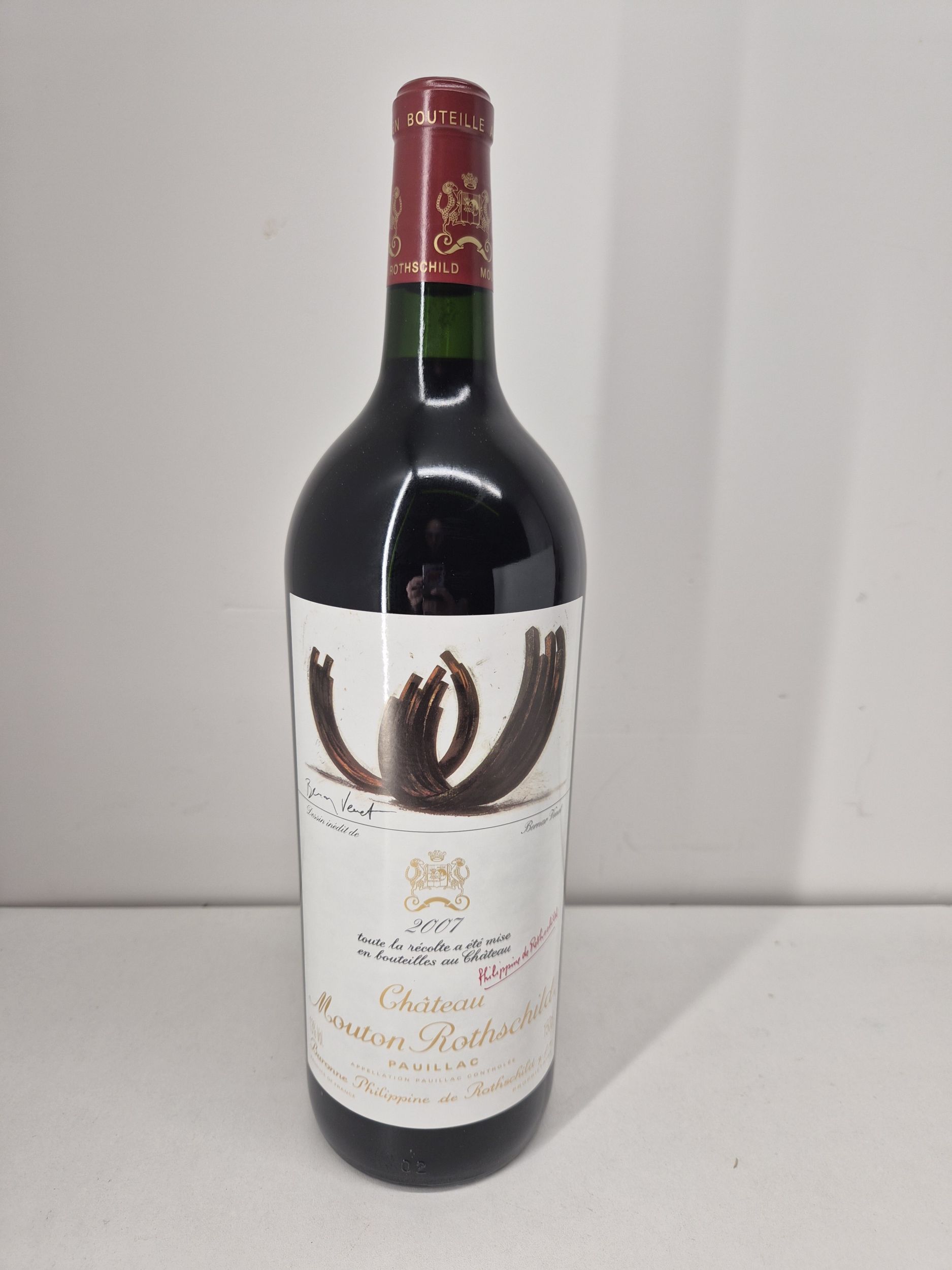 1  bouteille  PETRUS,:  | H&ocirc;tel Des Ventes de Monte-Carlo