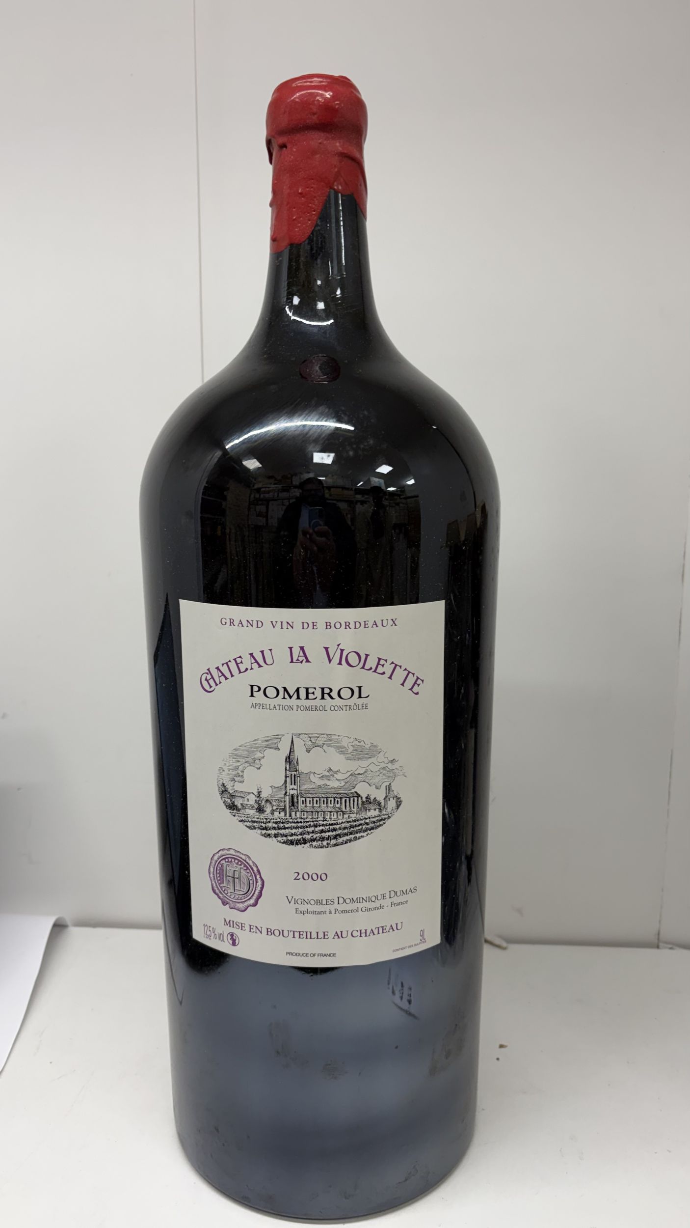 1  bouteille  PETRUS,:  | H&ocirc;tel Des Ventes de Monte-Carlo