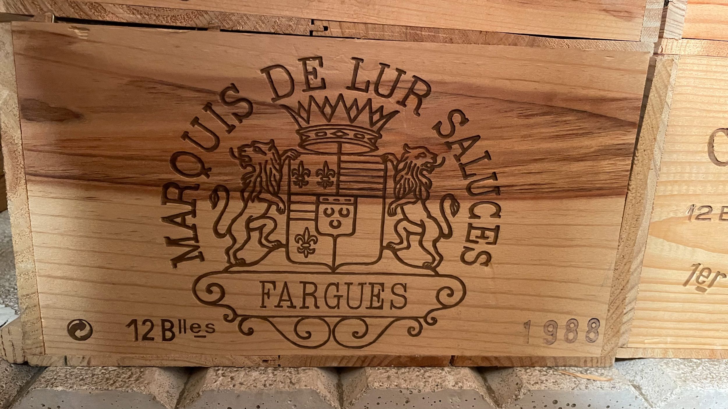 4 bouteilles :  | H&ocirc;tel Des Ventes de Monte-Carlo