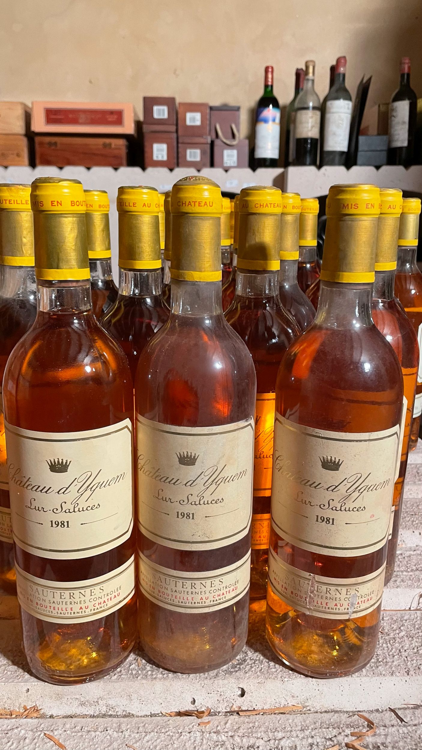 4 bouteilles :  | H&ocirc;tel Des Ventes de Monte-Carlo
