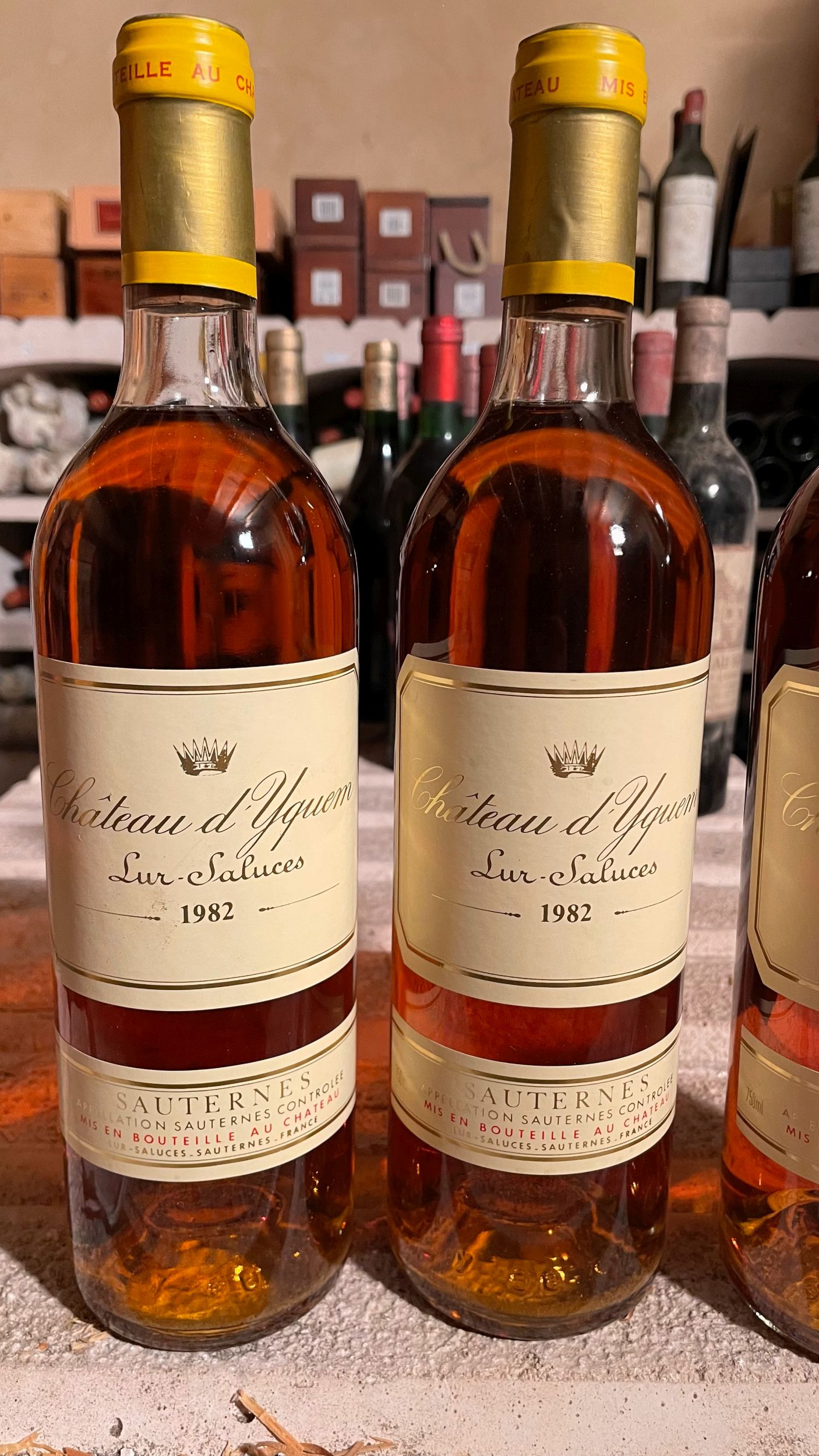 4 bouteilles :  | H&ocirc;tel Des Ventes de Monte-Carlo