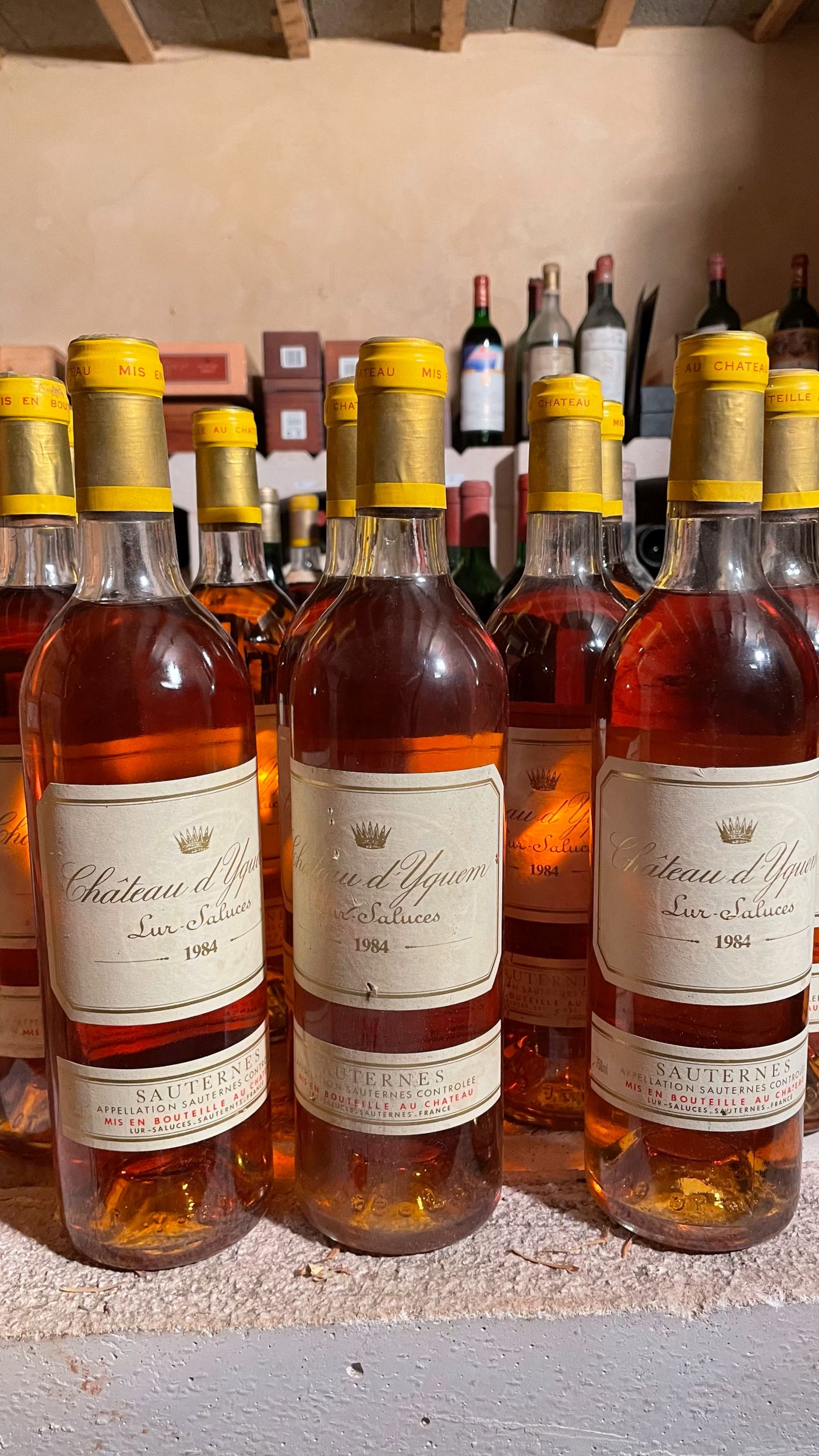 4 bouteilles :  | H&ocirc;tel Des Ventes de Monte-Carlo