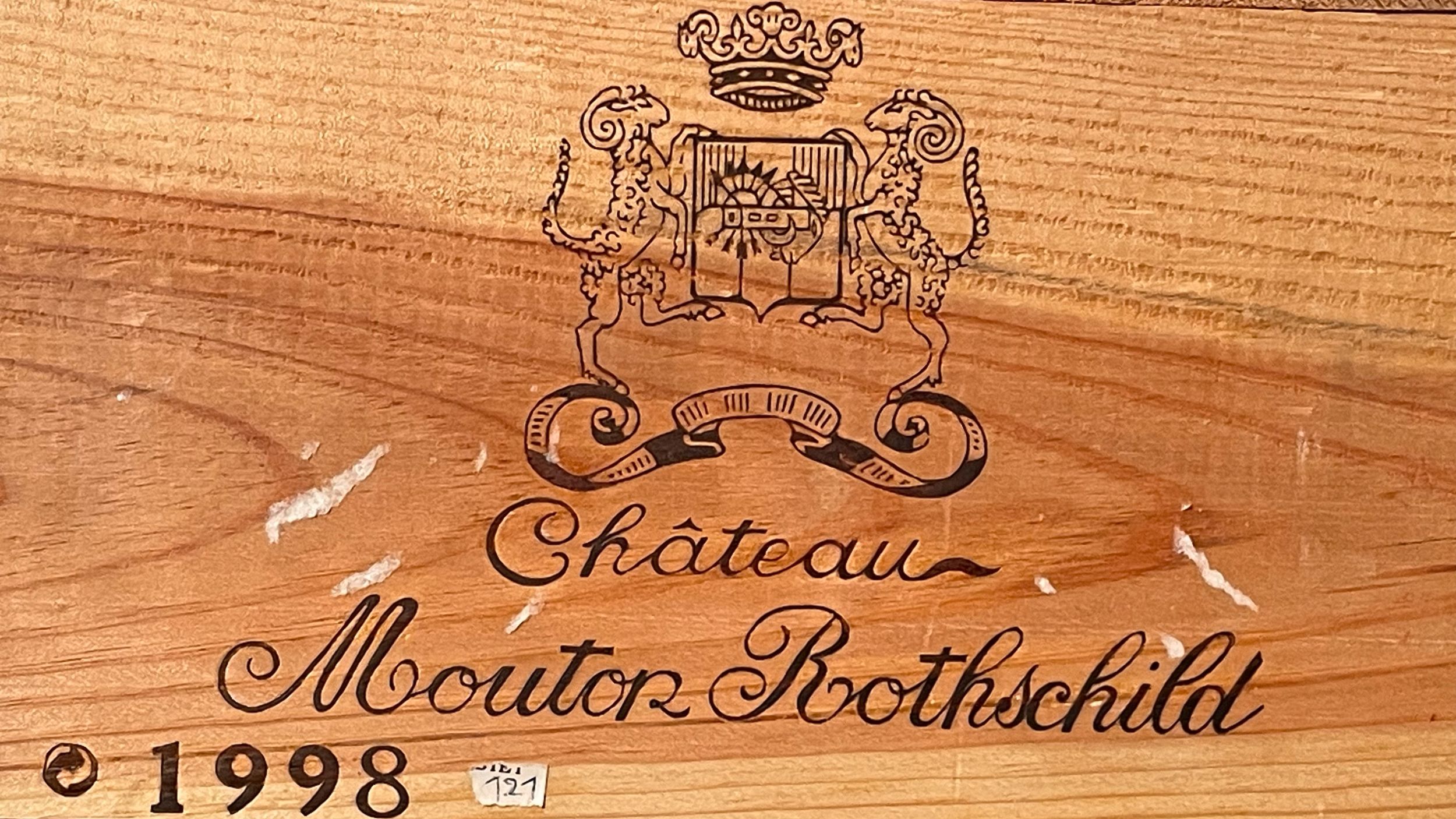 4 bouteilles :  | H&ocirc;tel Des Ventes de Monte-Carlo