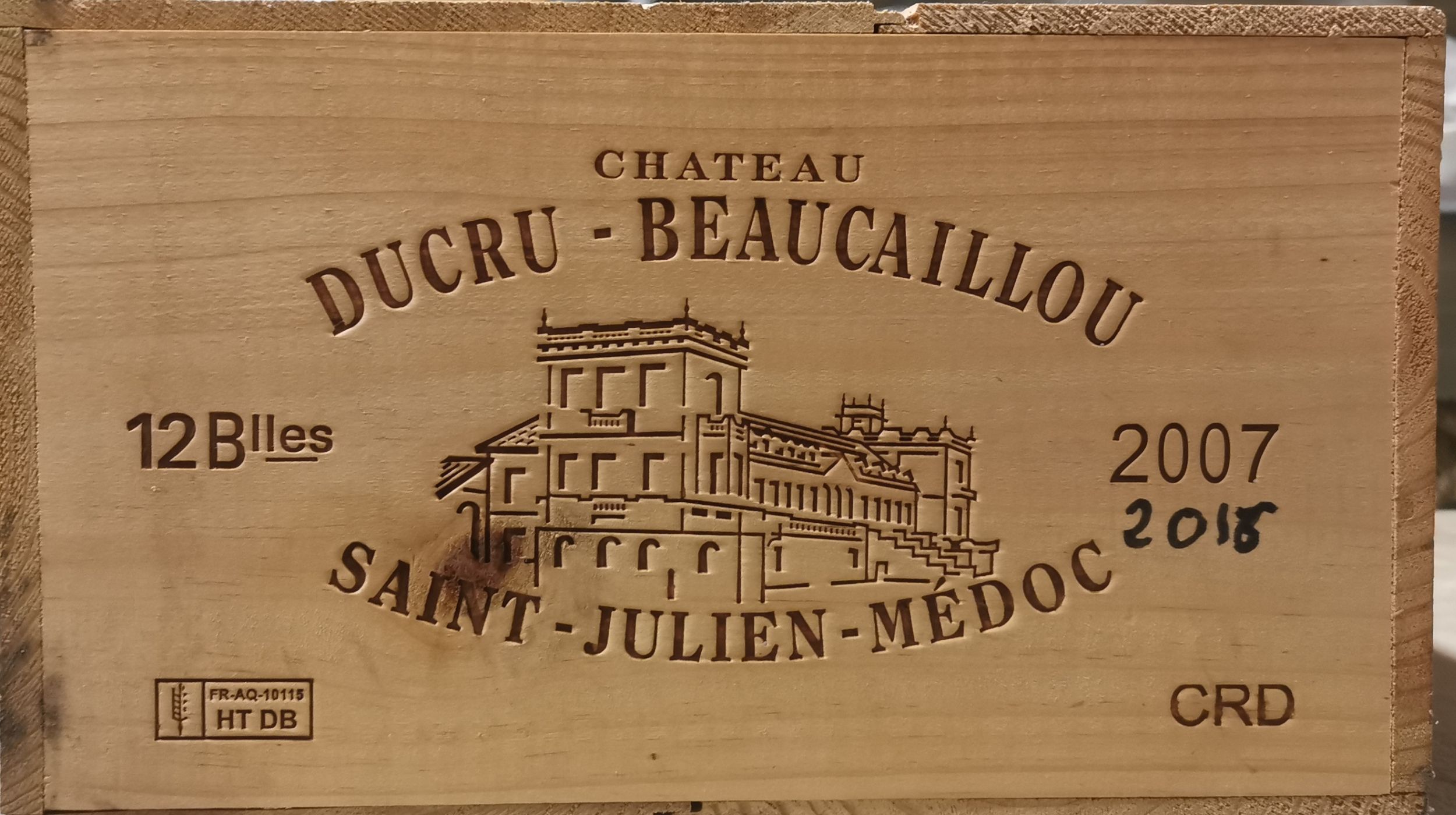 4 bouteilles :  | H&ocirc;tel Des Ventes de Monte-Carlo